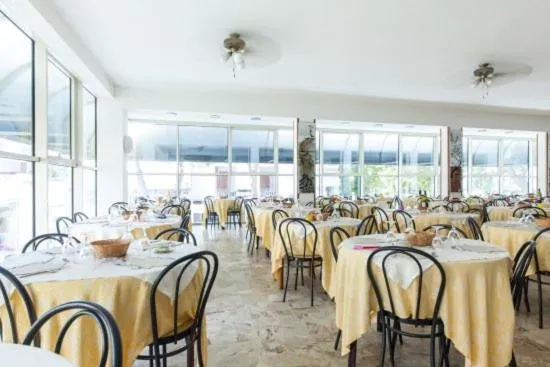 Restaurant/places to eat in Hotel Corallo