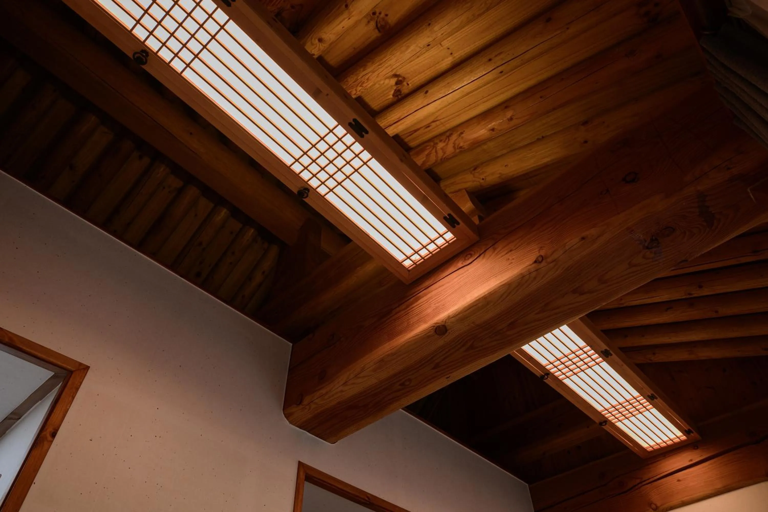 Area and facilities in Royal Room of King Hotel