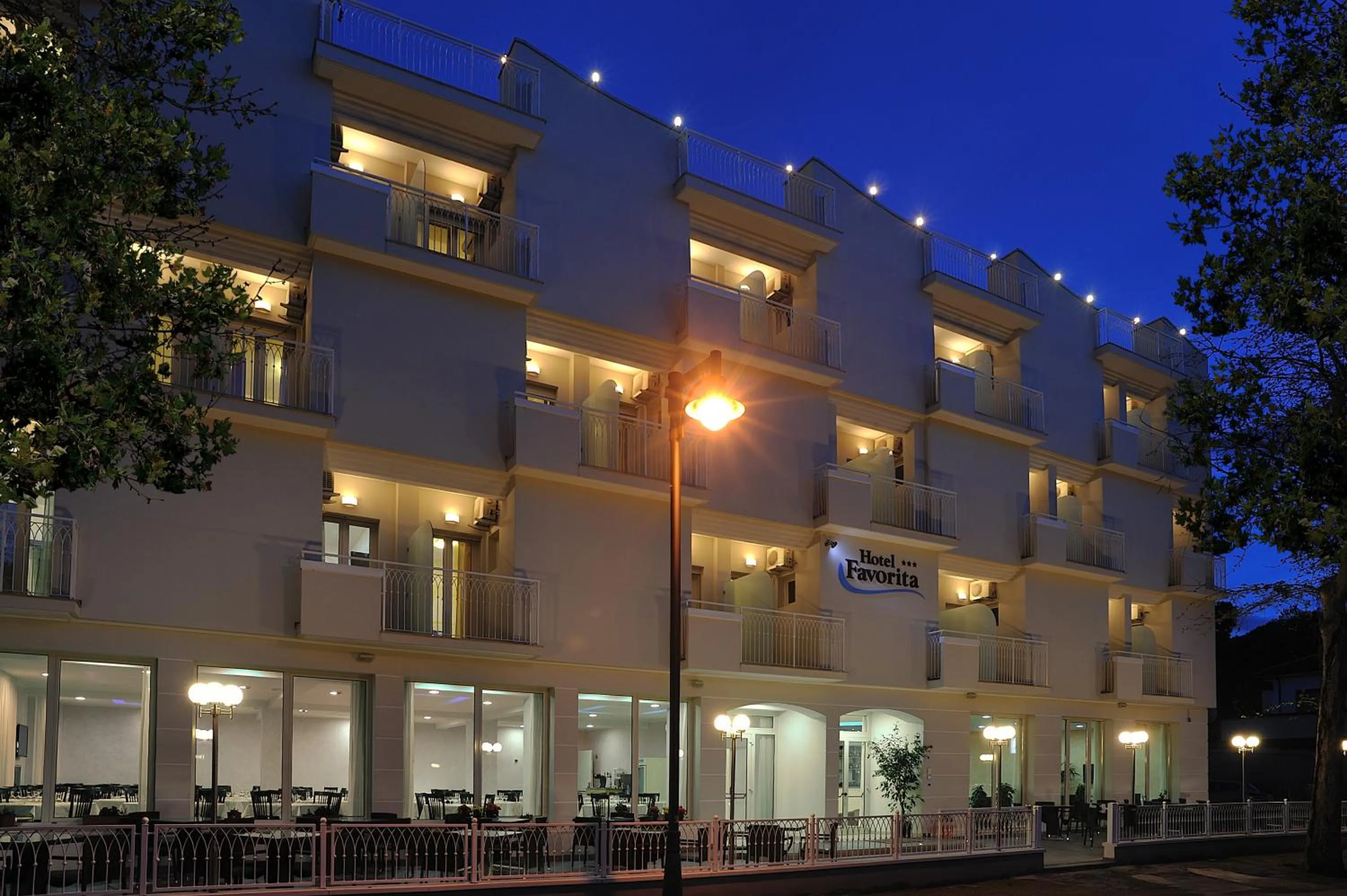 Night in Hotel Favorita