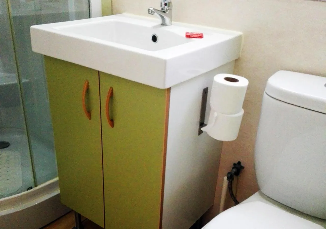 Shower in Parque de Campismo Orbitur Costa de Caparica