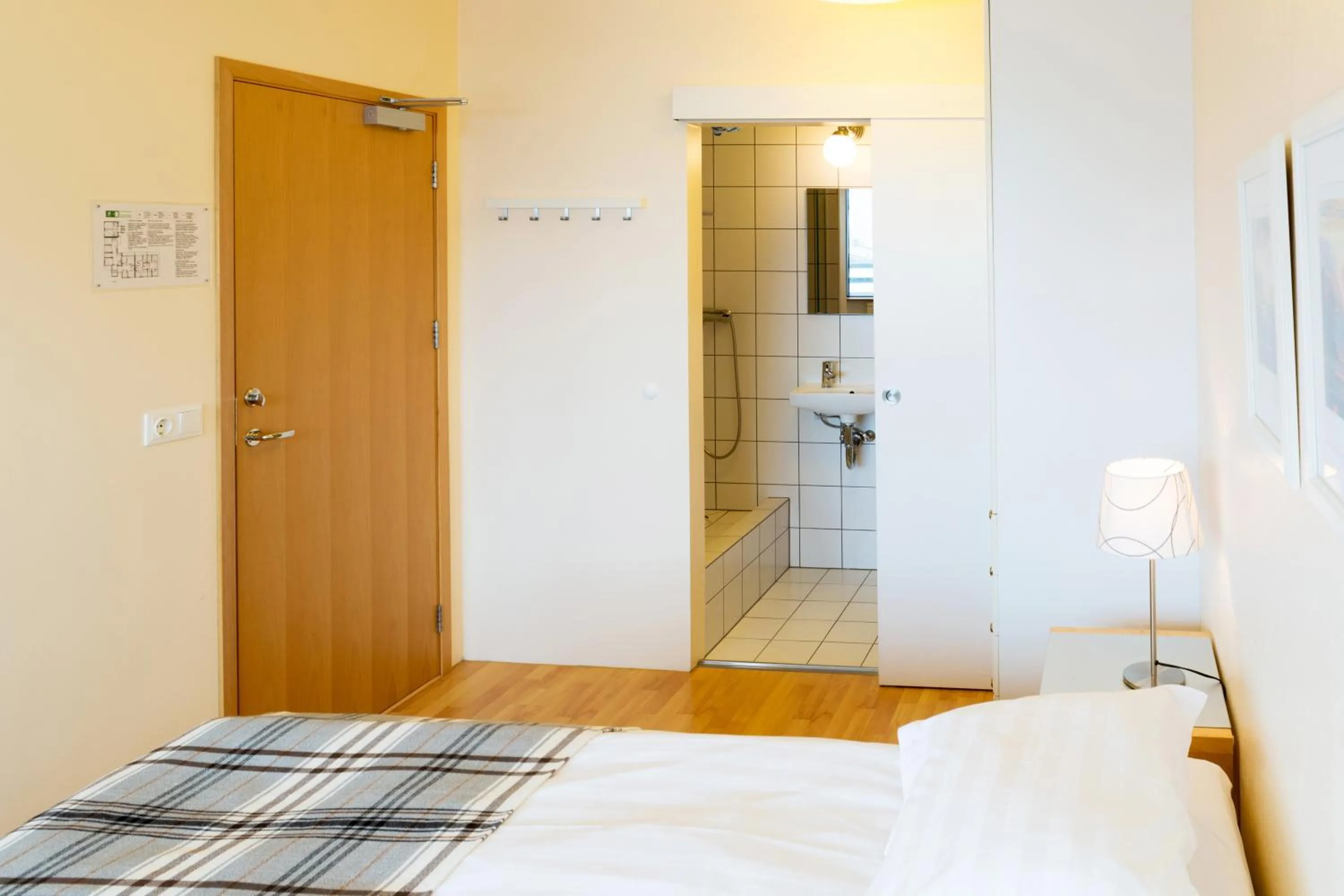 Photo of the whole room, Bed in Guesthouse Sunna