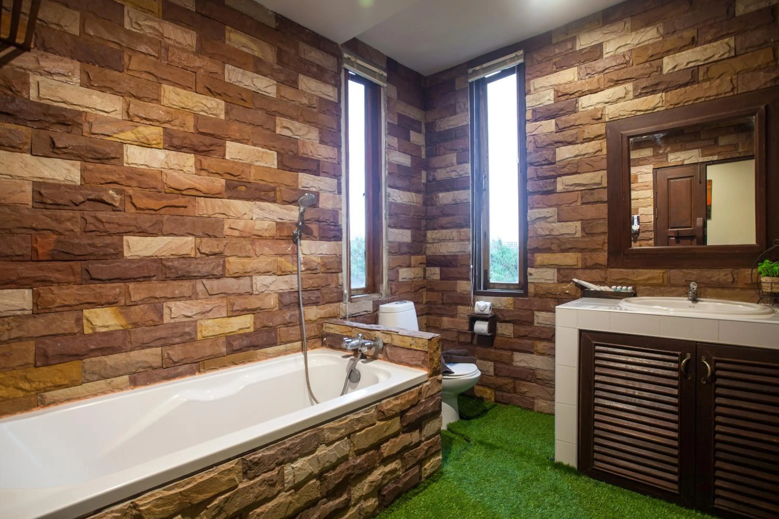 Bathroom in Achawalai Residence Village By Song