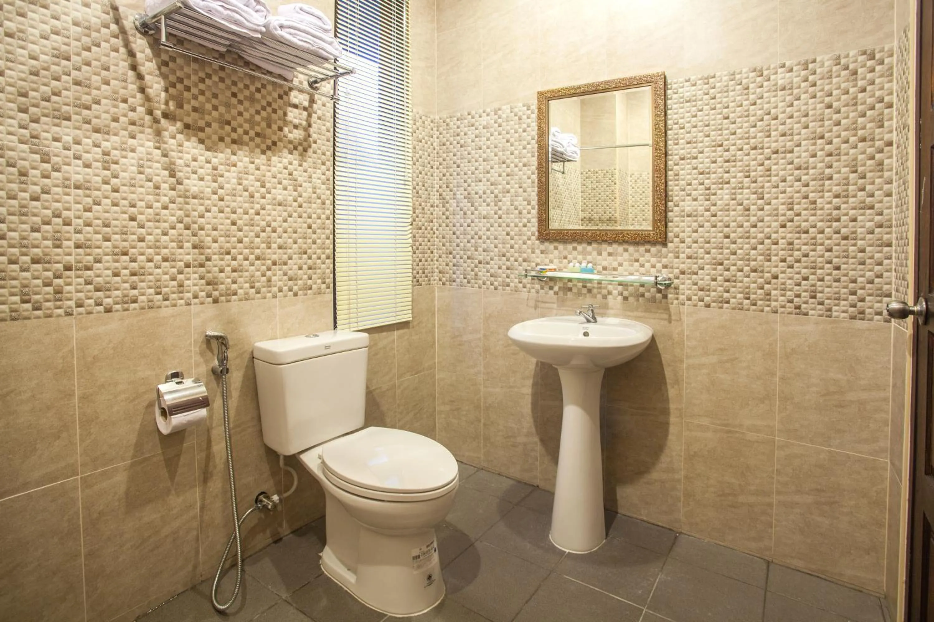 Bathroom in Achawalai Residence Village By Song