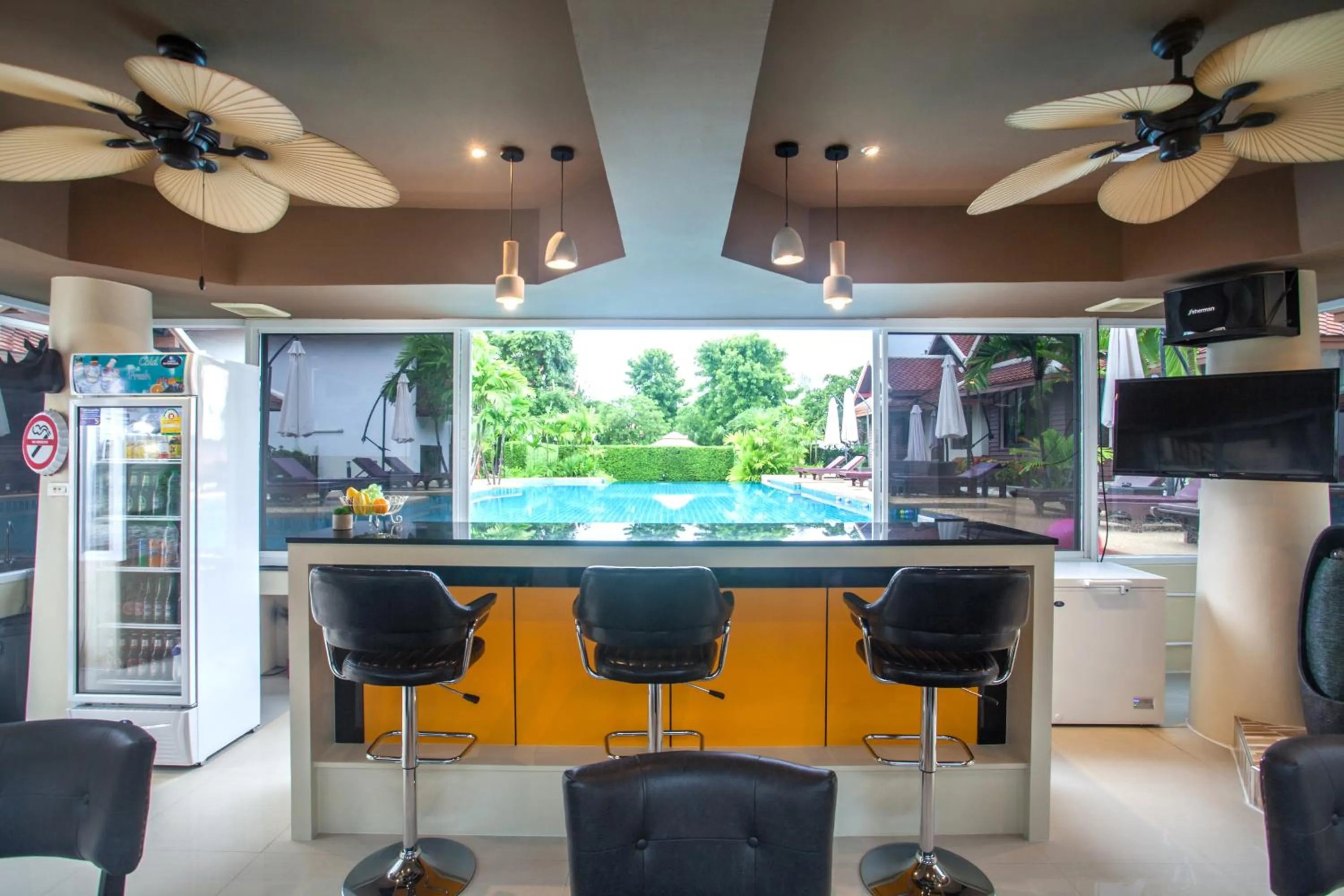 Lounge or bar in Achawalai Residence Village By Song