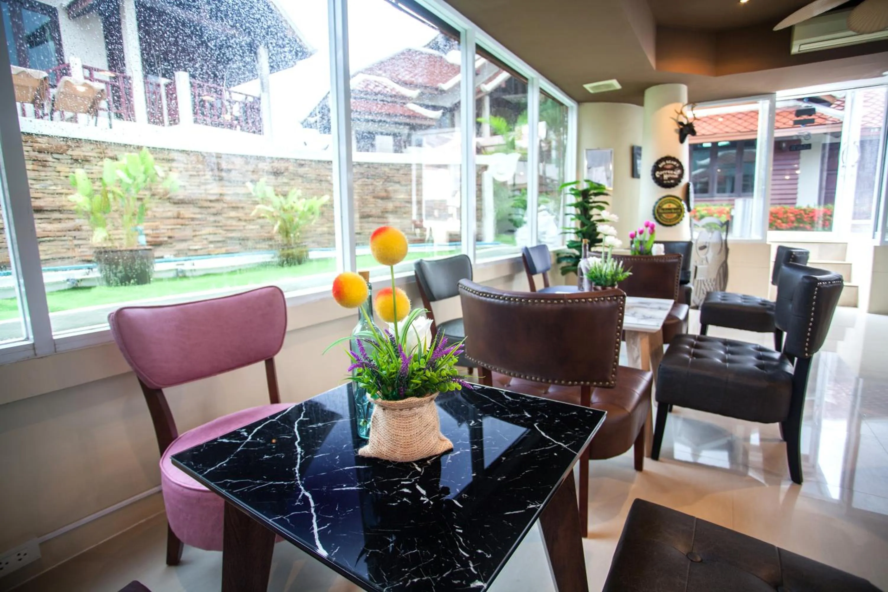 Lounge or bar in Achawalai Residence Village By Song