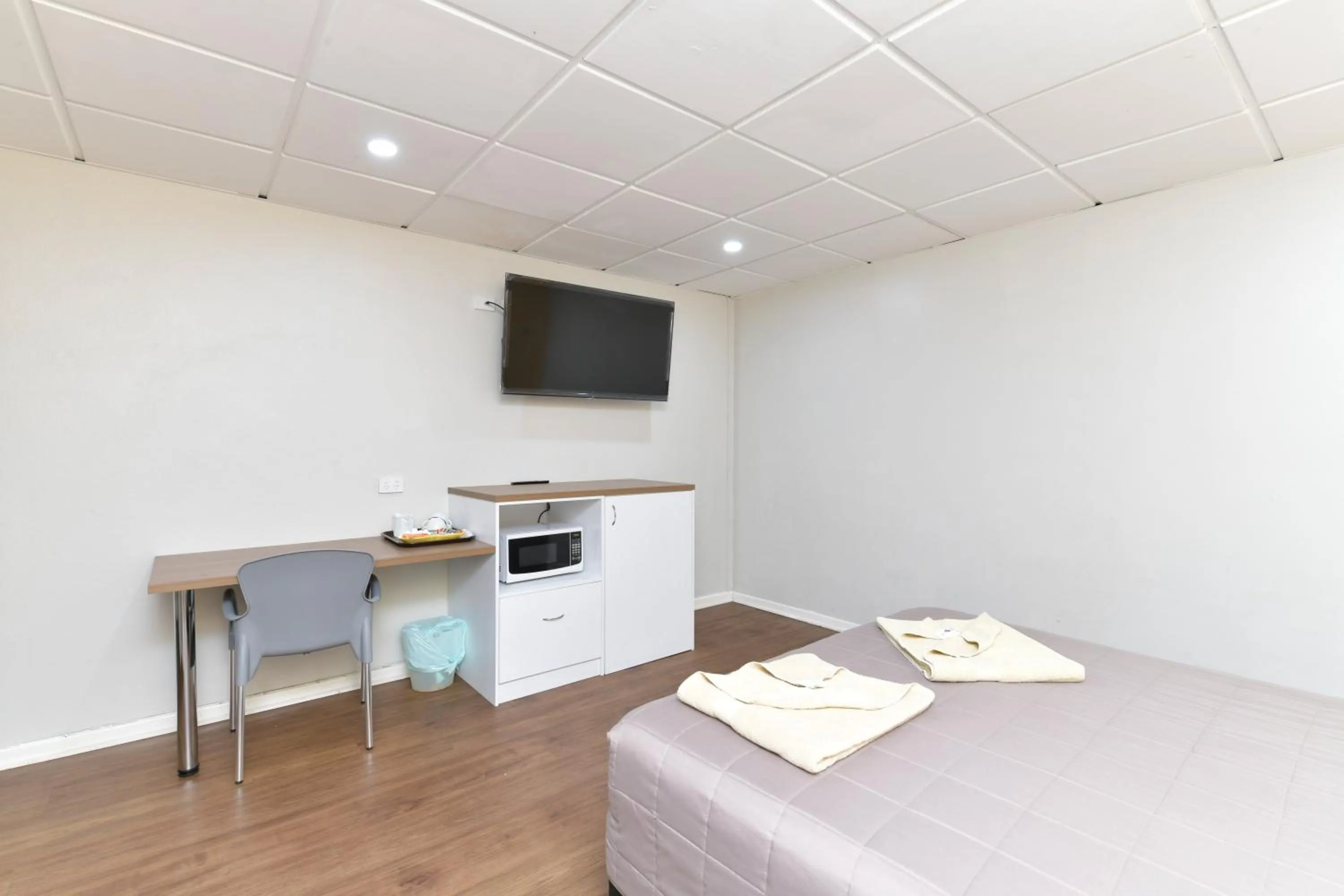 TV and multimedia, Bed in Platinum Motel