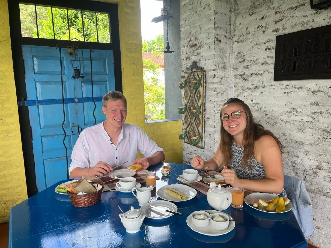 Restaurant/places to eat in Blue Pillars Kandy