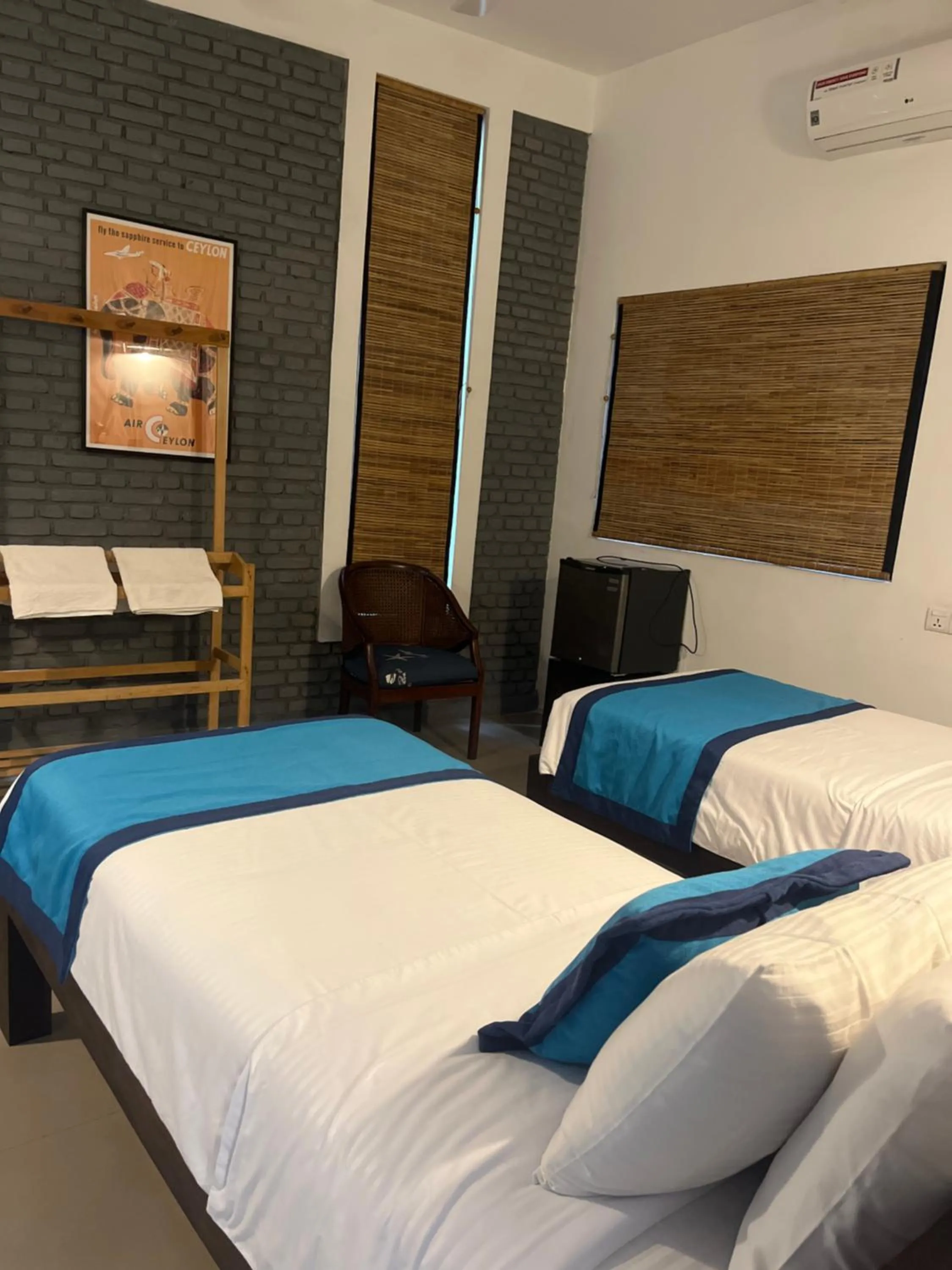 Bedroom, Bed in Blue Pillars Kandy