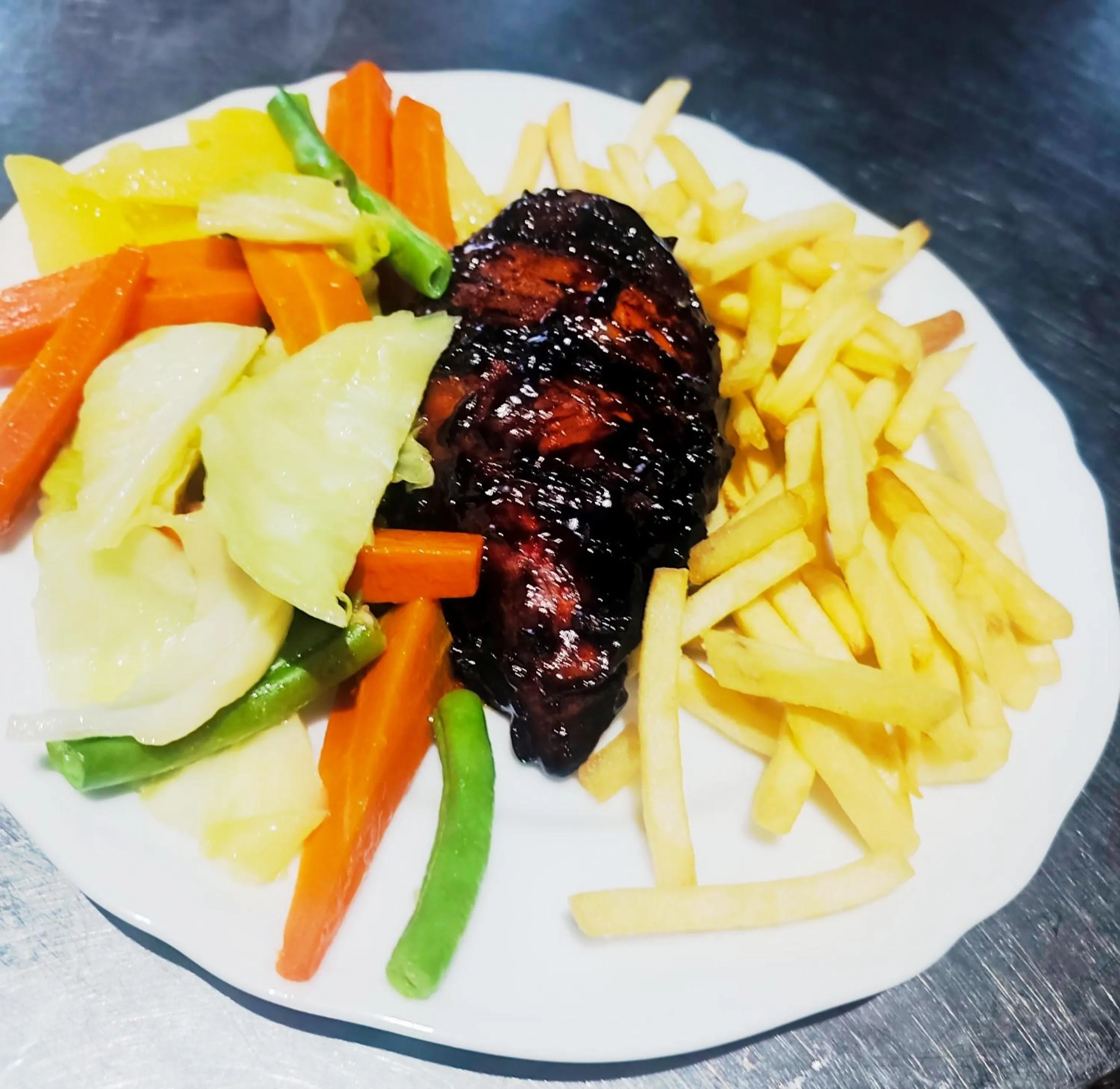 Food in Blue Pillars Kandy