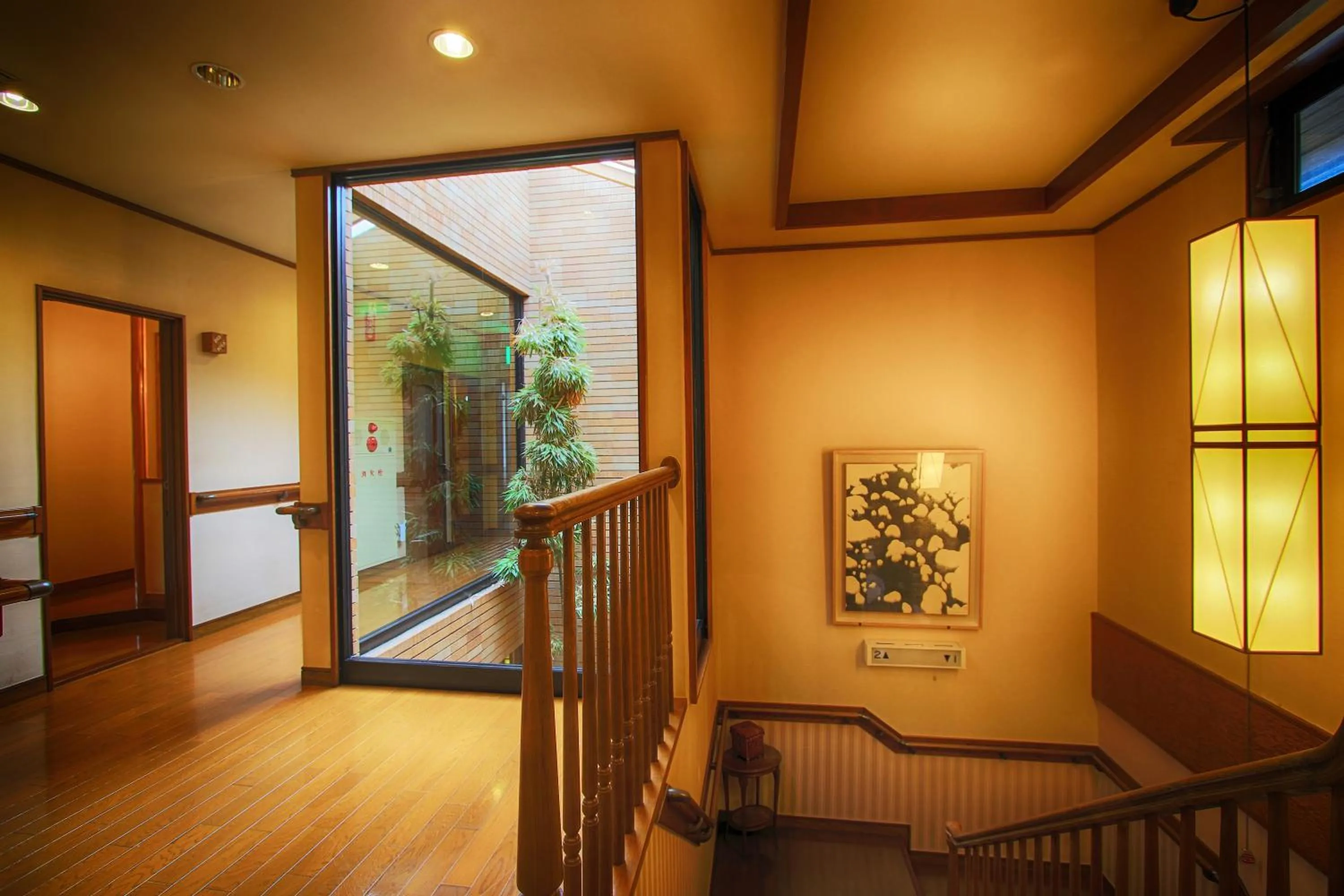 Area and facilities in Hatago Tsubakiya