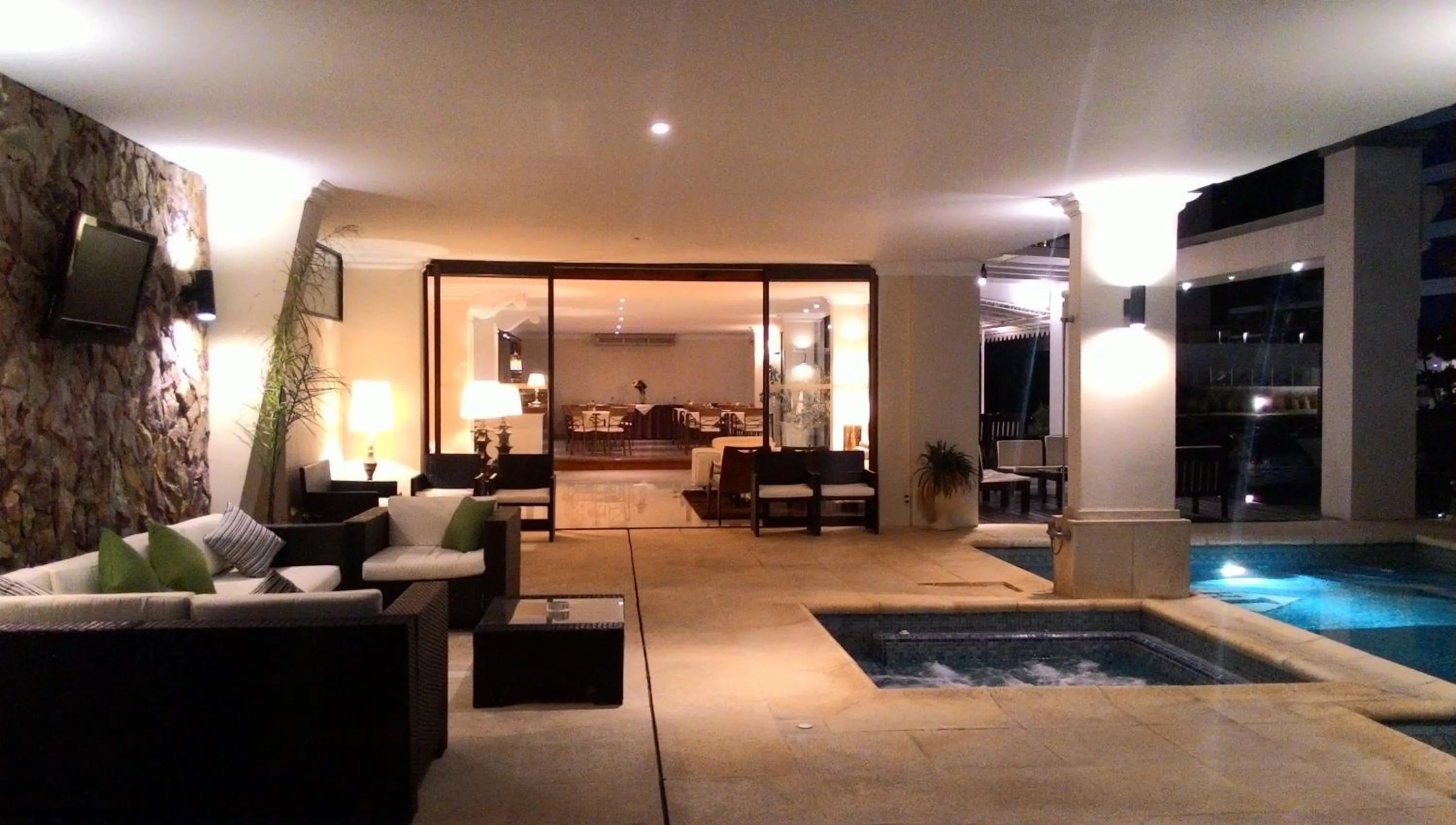 Night in Jamaica Punta del Este Hotel & Residence