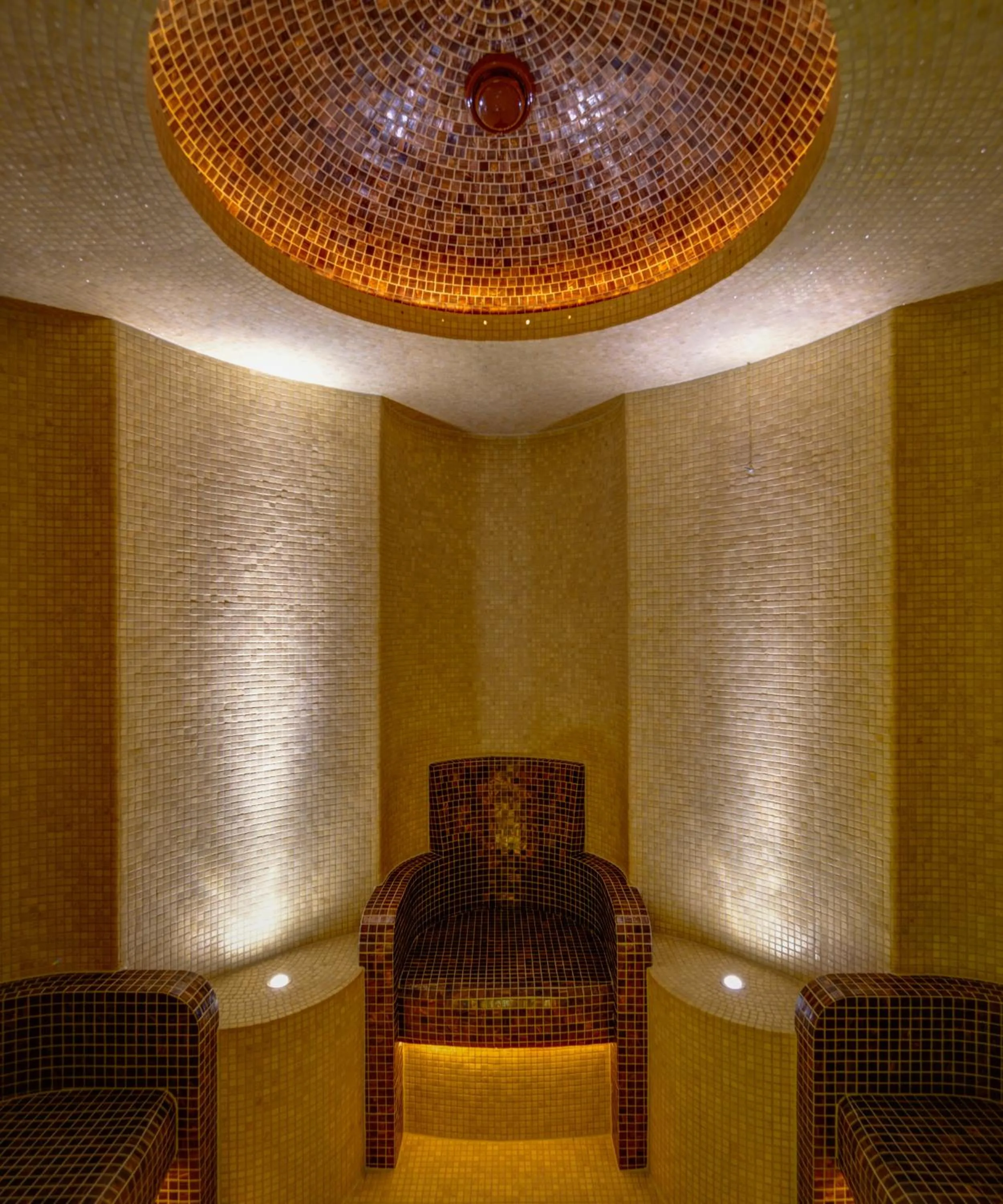 Steam room in Monastero Santa Rosa Hotel & Spa