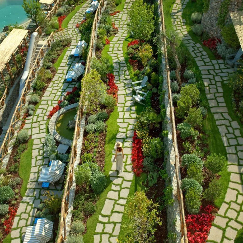 Area and facilities in Monastero Santa Rosa Hotel & Spa