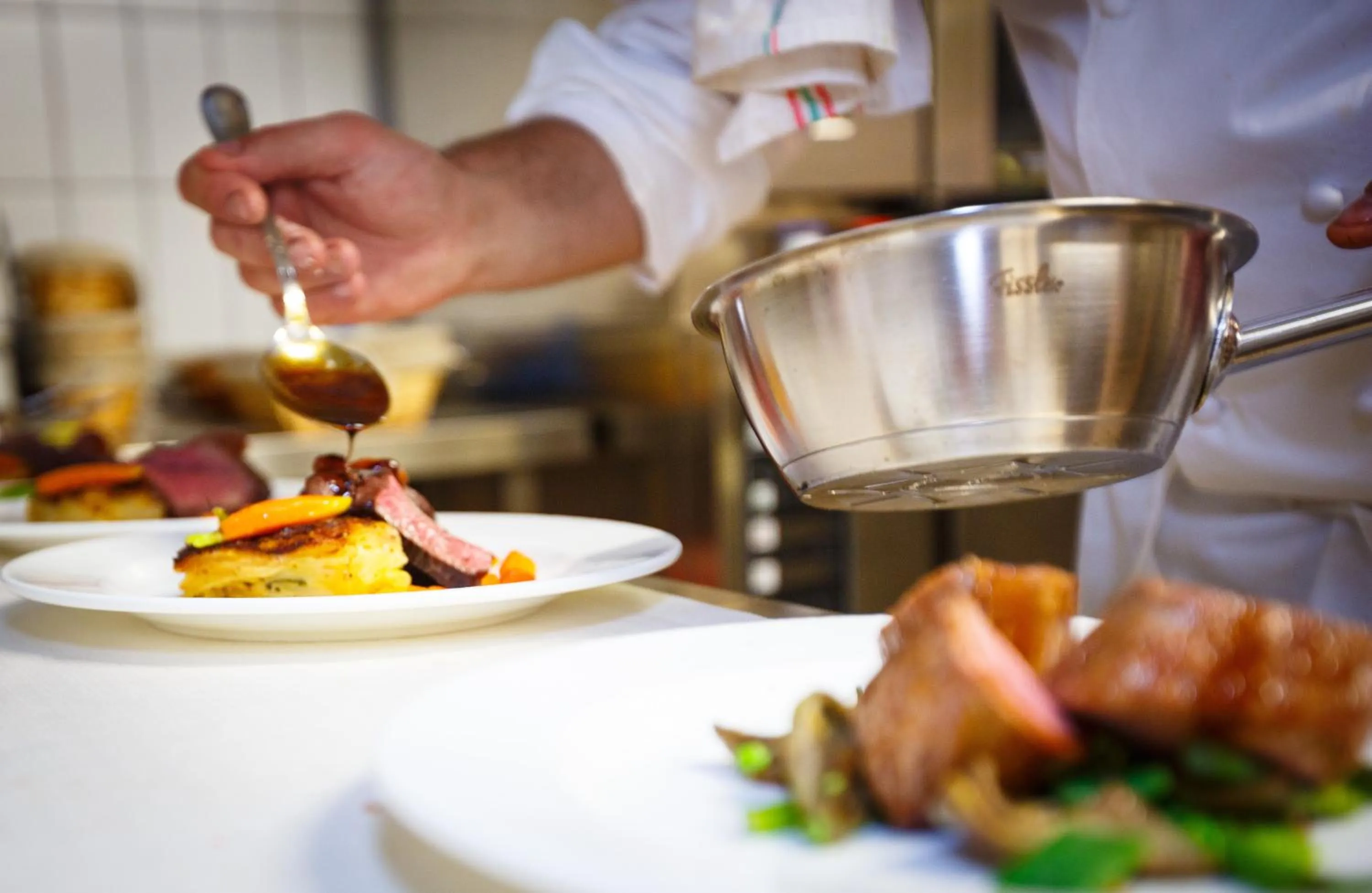 Food and drinks in Monastero Santa Rosa Hotel & Spa