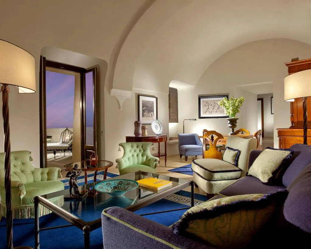 Lobby or reception in Monastero Santa Rosa Hotel & Spa