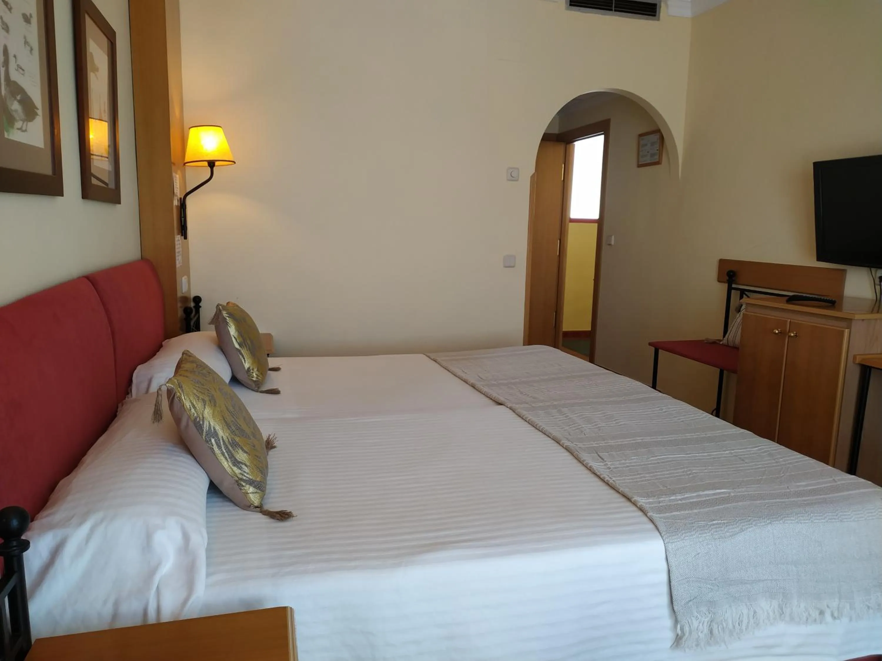 Bed in Área de Servicio El Cruce