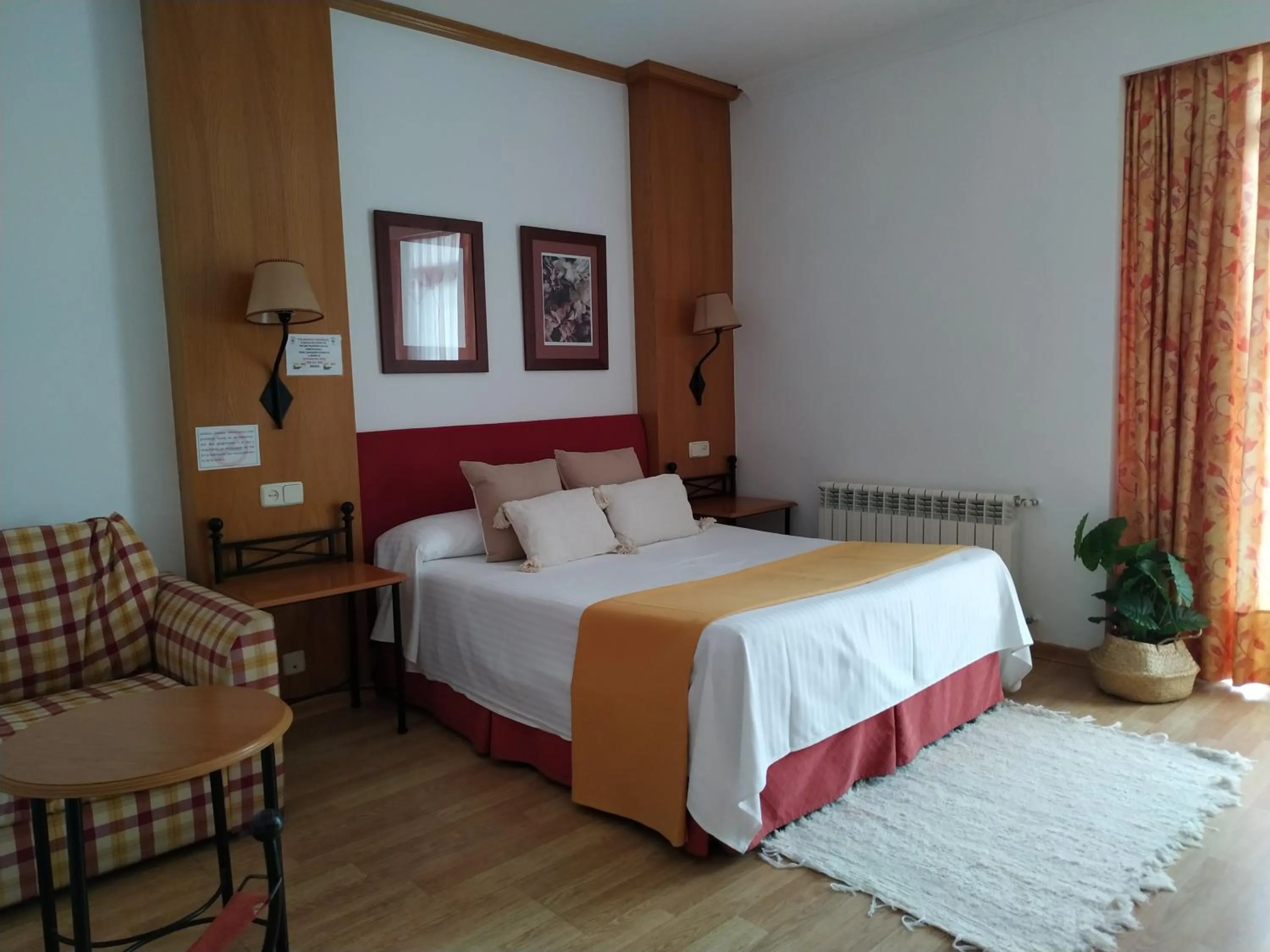 Bed in Área de Servicio El Cruce