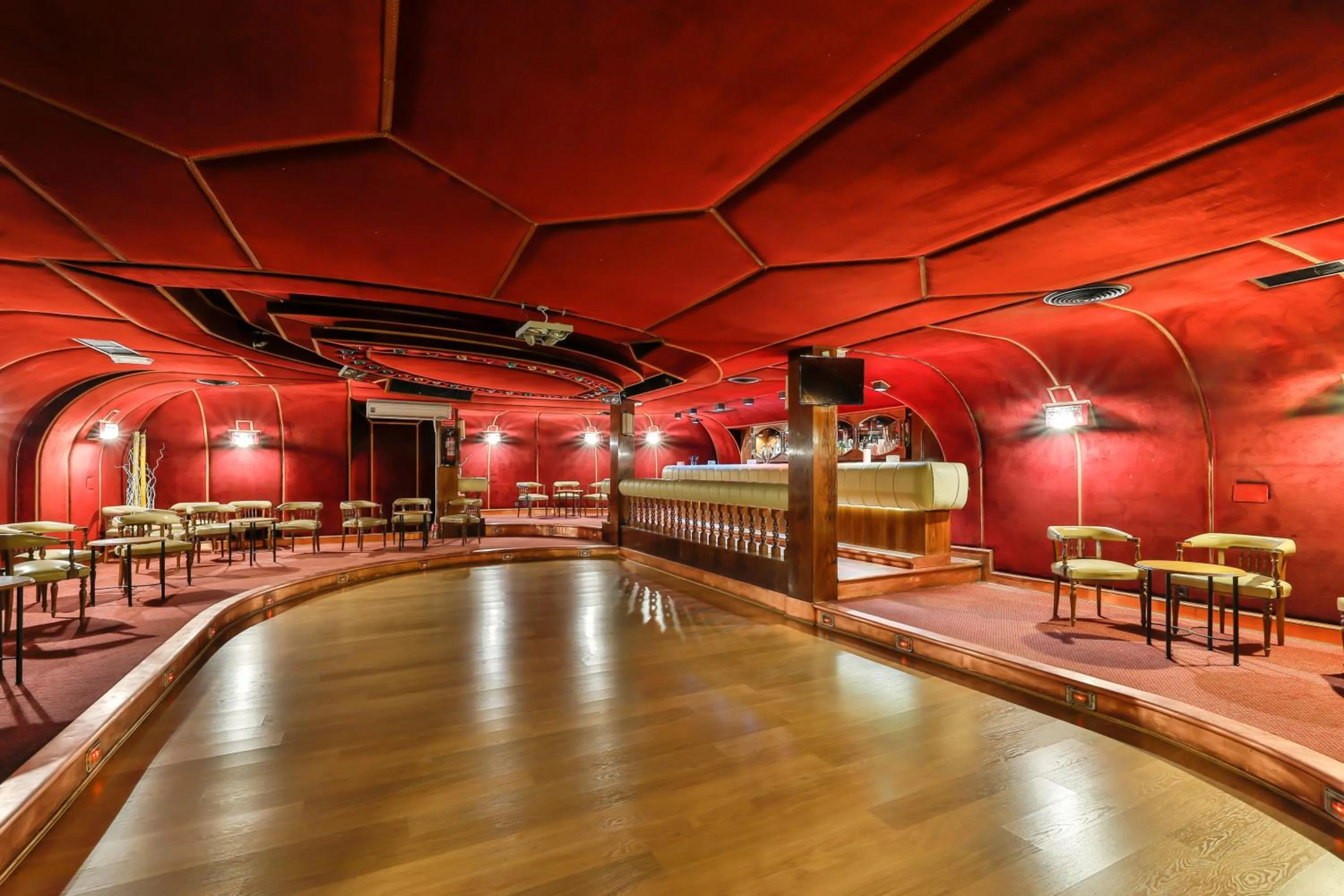 Area and facilities in Área de Servicio El Cruce