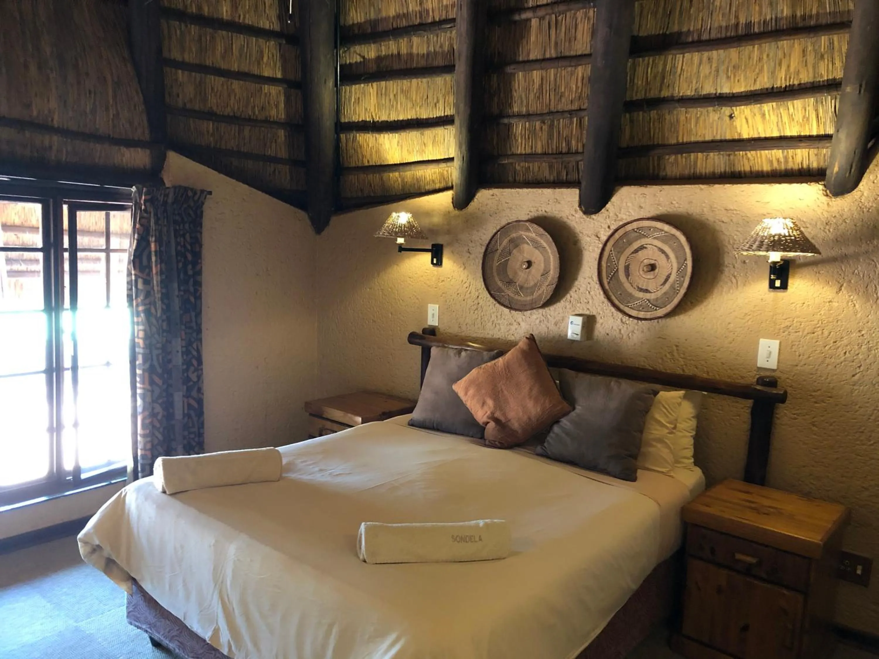 Bed in Sondela Nature Reserve & Spa Chalets