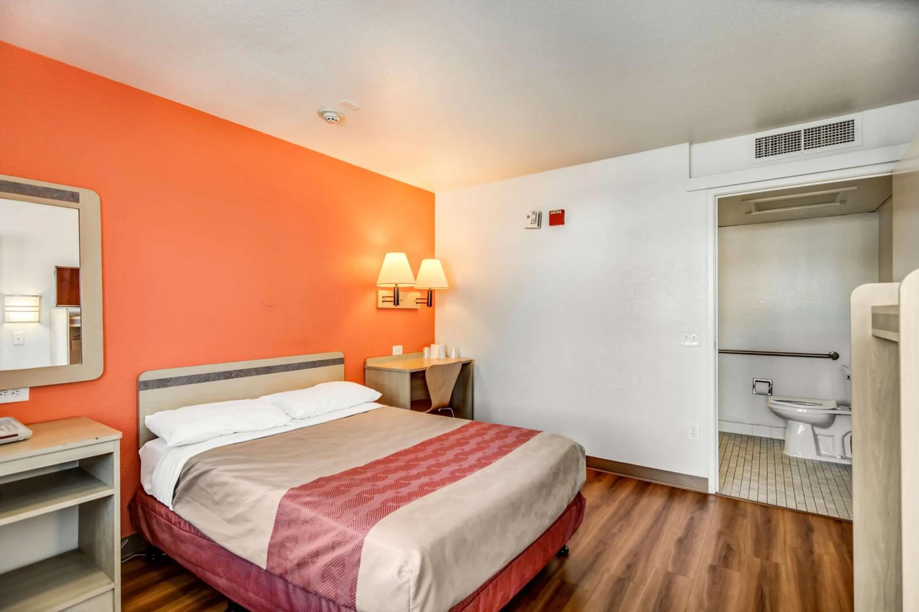 Toilet, Bed in Motel 6-Tracy, CA