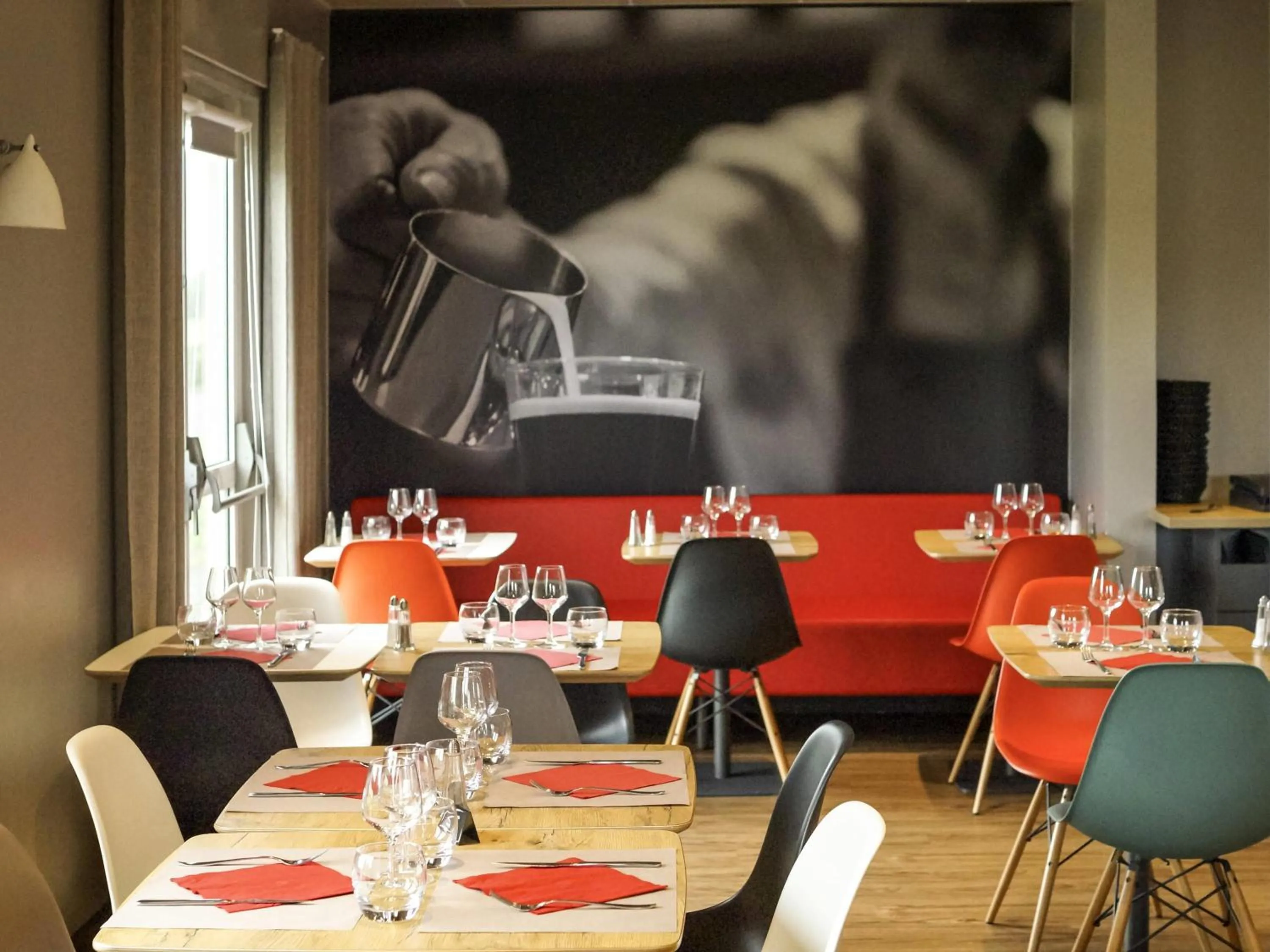 Restaurant/places to eat in ibis Vesoul