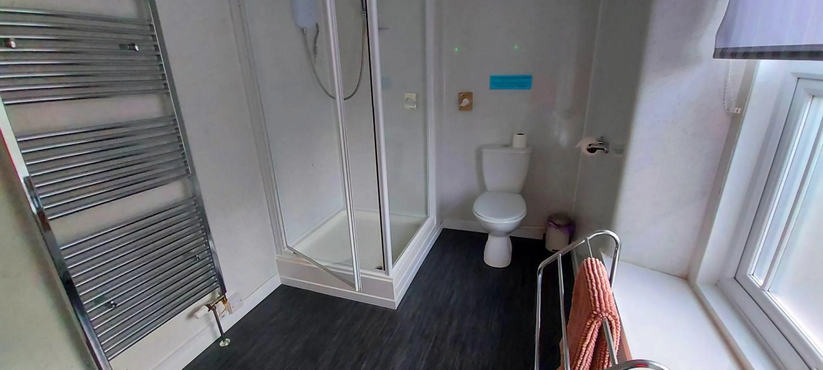 Bathroom in Sportsmans Valley Hotel