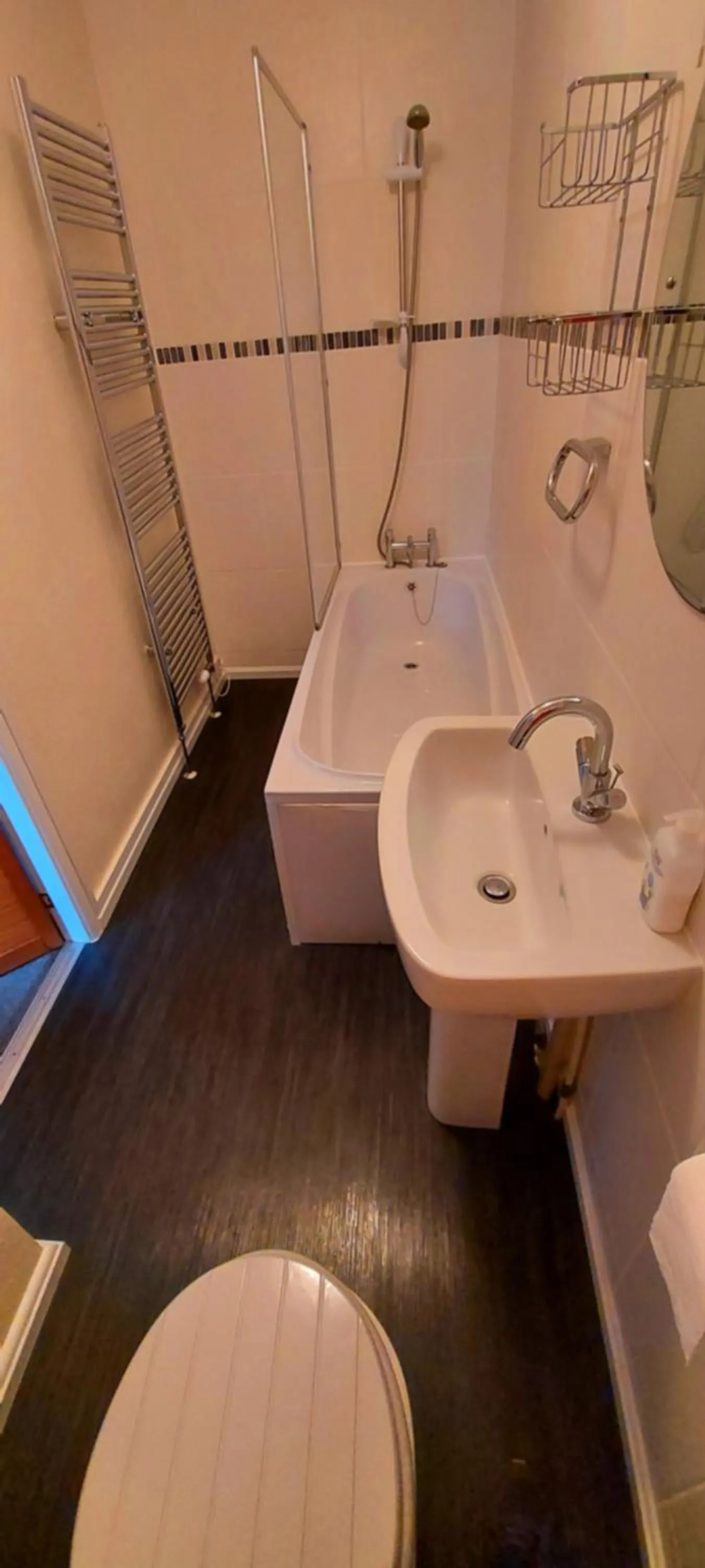 Bathroom in Sportsmans Valley Hotel