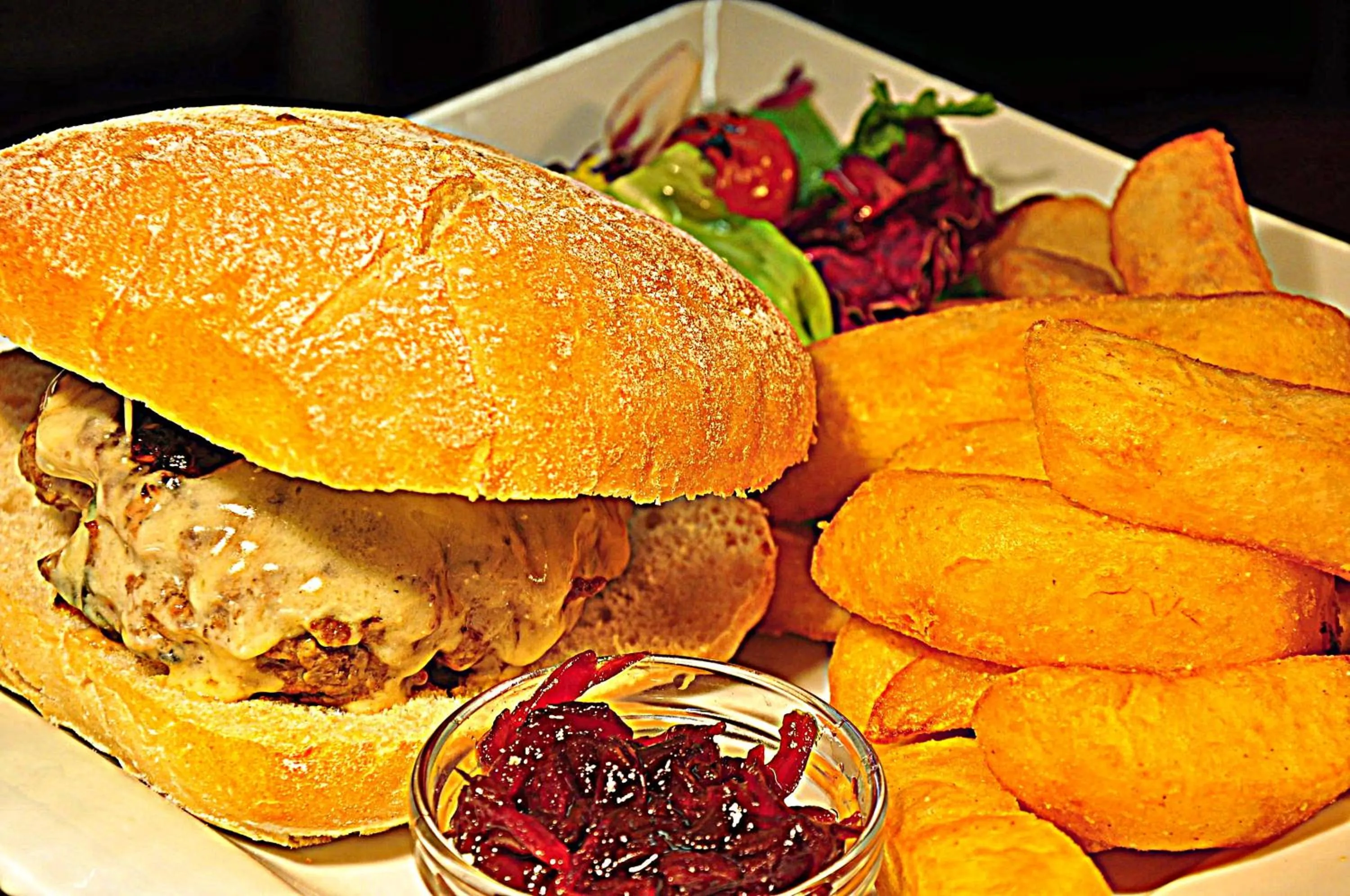 Food and drinks in Sportsmans Valley Hotel