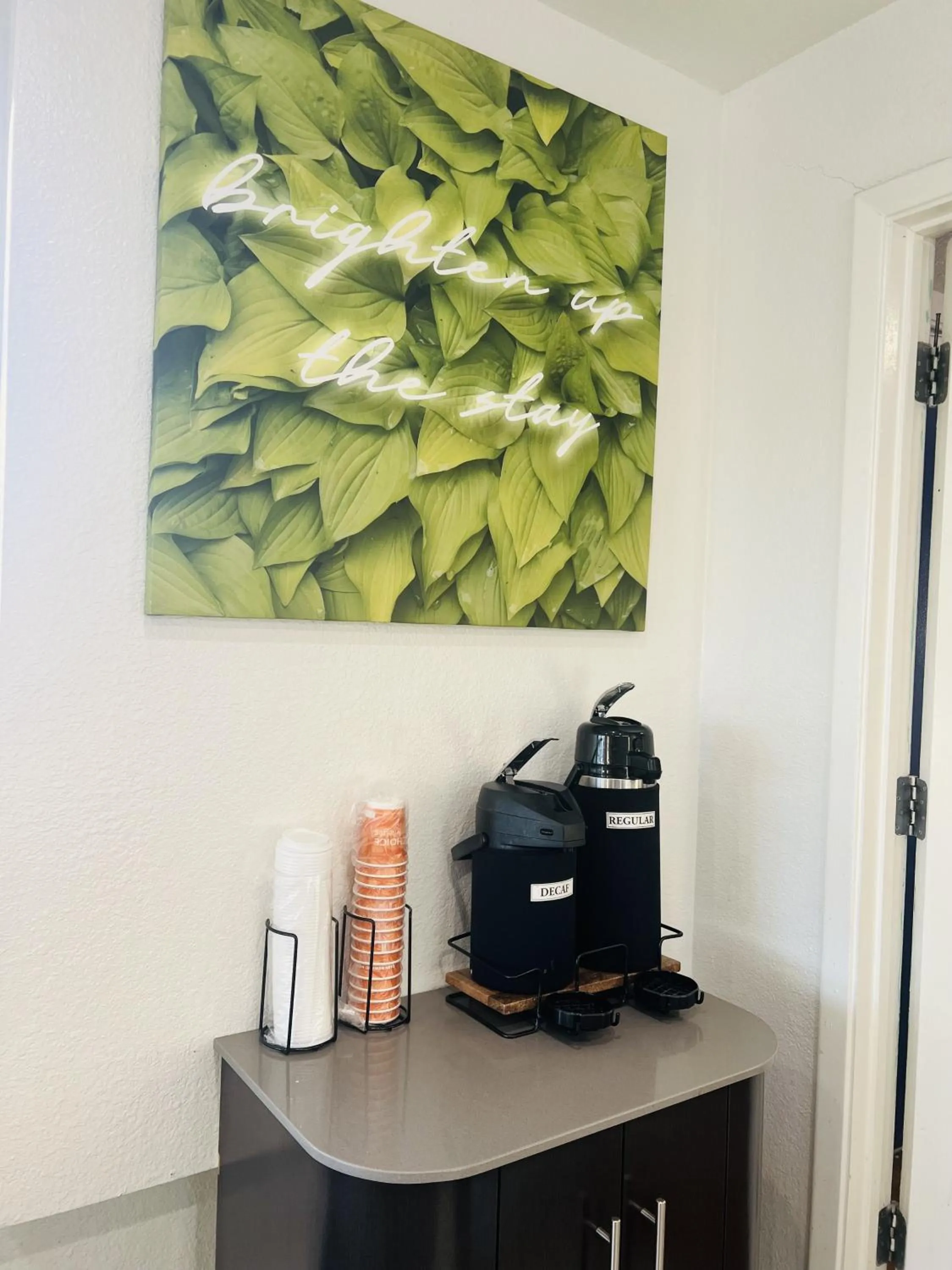 Coffee/tea facilities in Motel 6 Fort Collins, CO