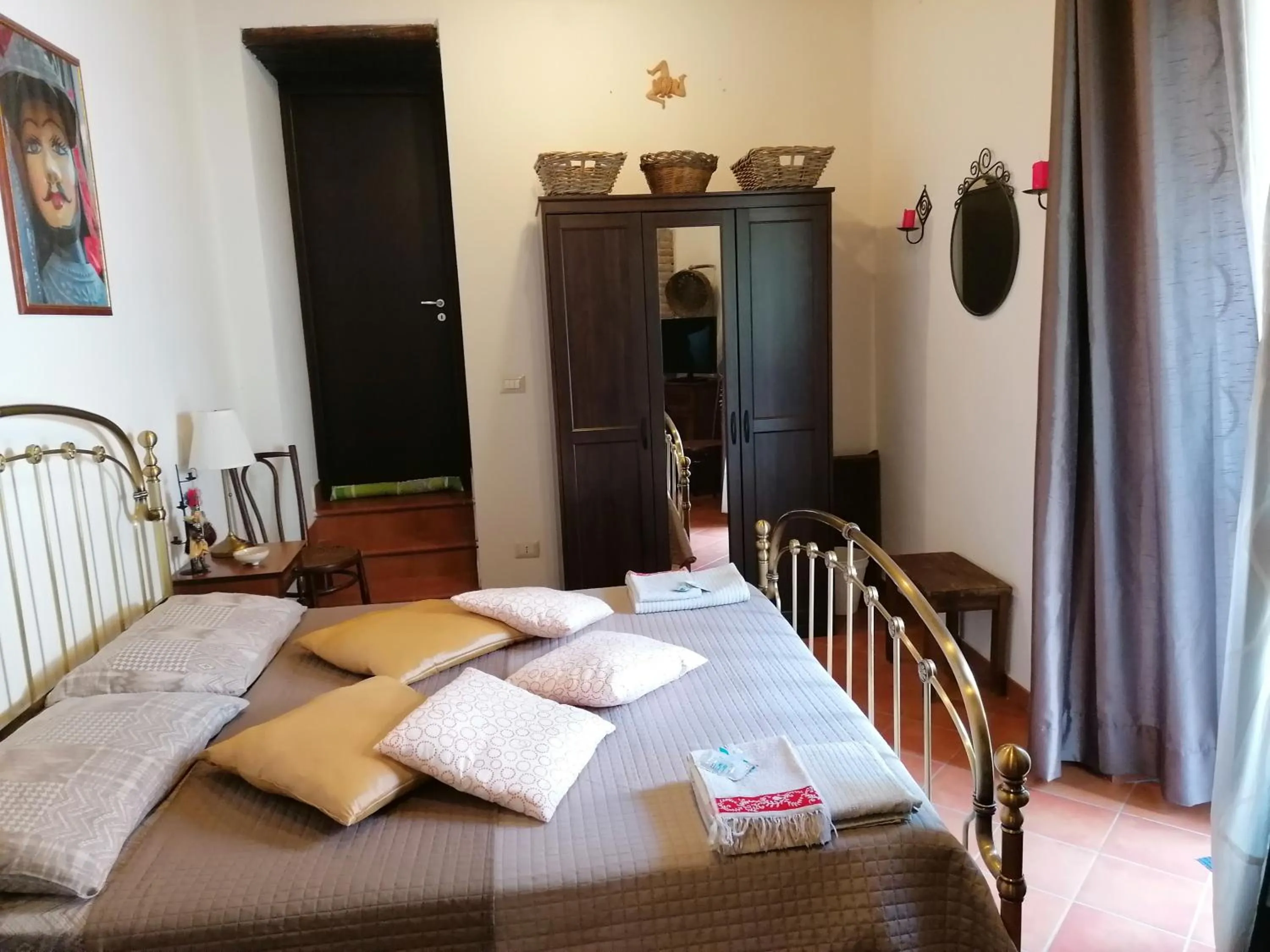 Photo of the whole room, Bed in Mauripe