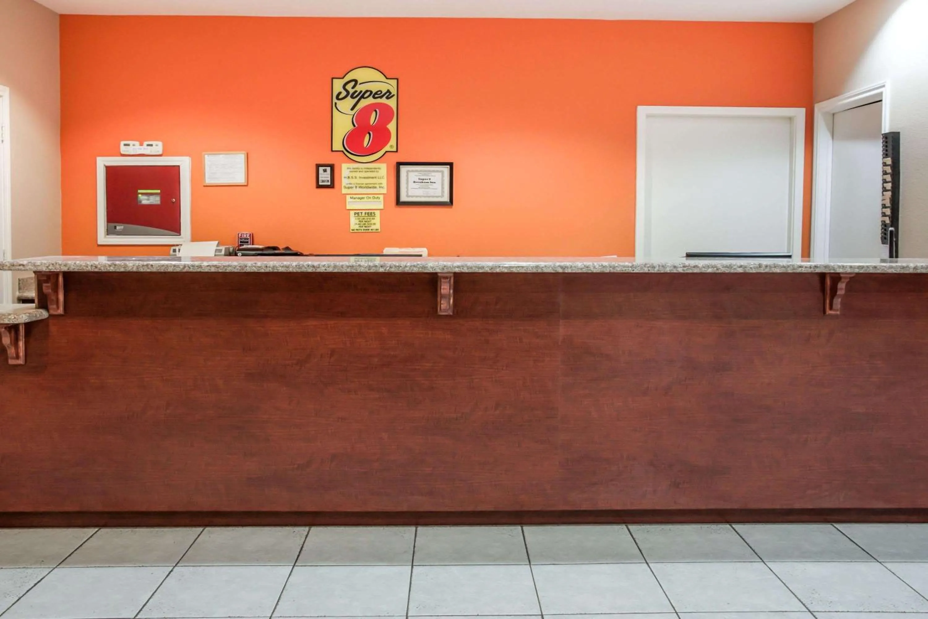 Lobby or reception in Super 8 by Wyndham Brenham TX