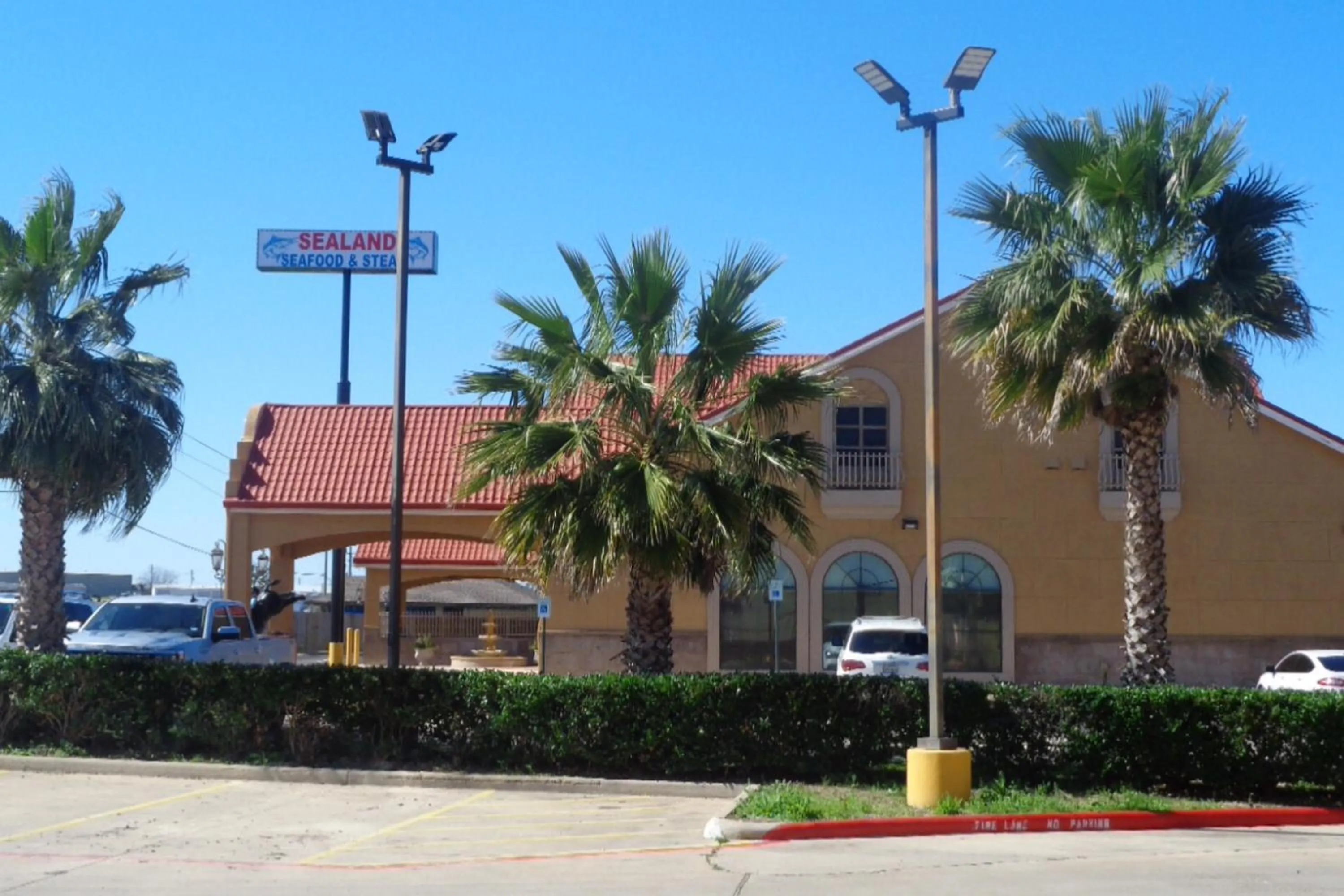 Restaurant/places to eat in Super 8 by Wyndham Brenham TX