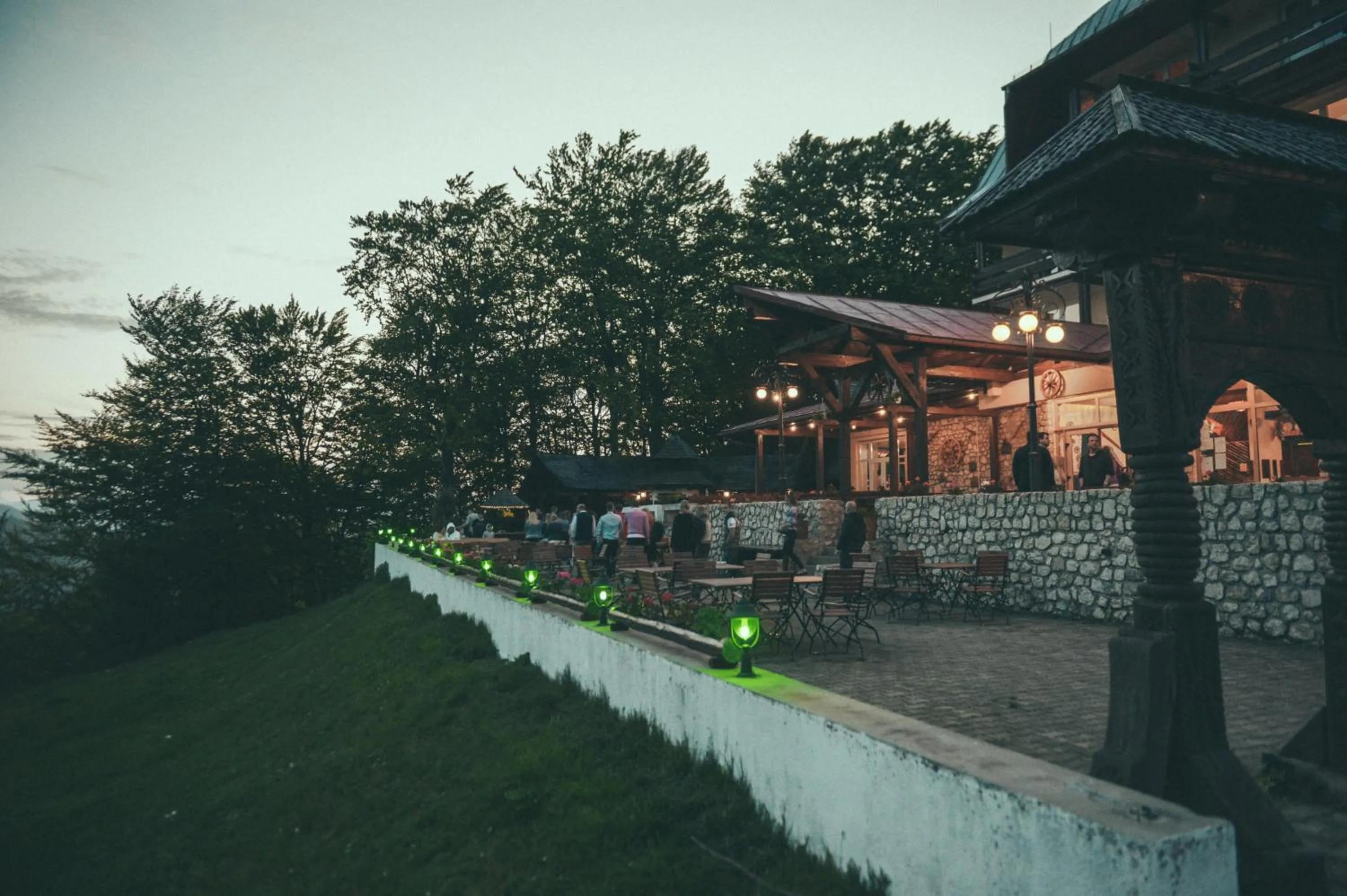Facade/entrance in Cabana Trei Brazi