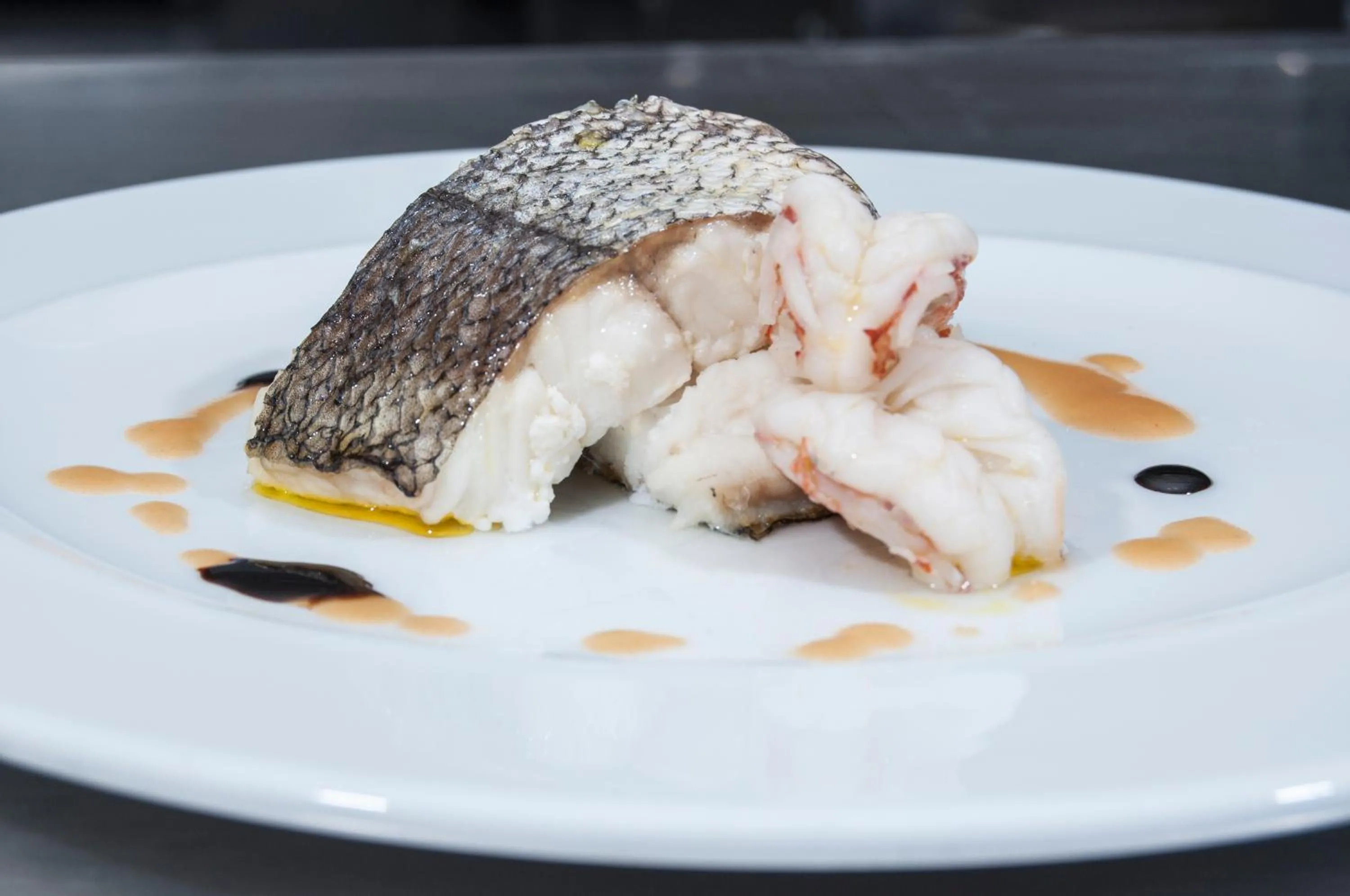 Restaurant/places to eat in Escuderos Hotel Cruz