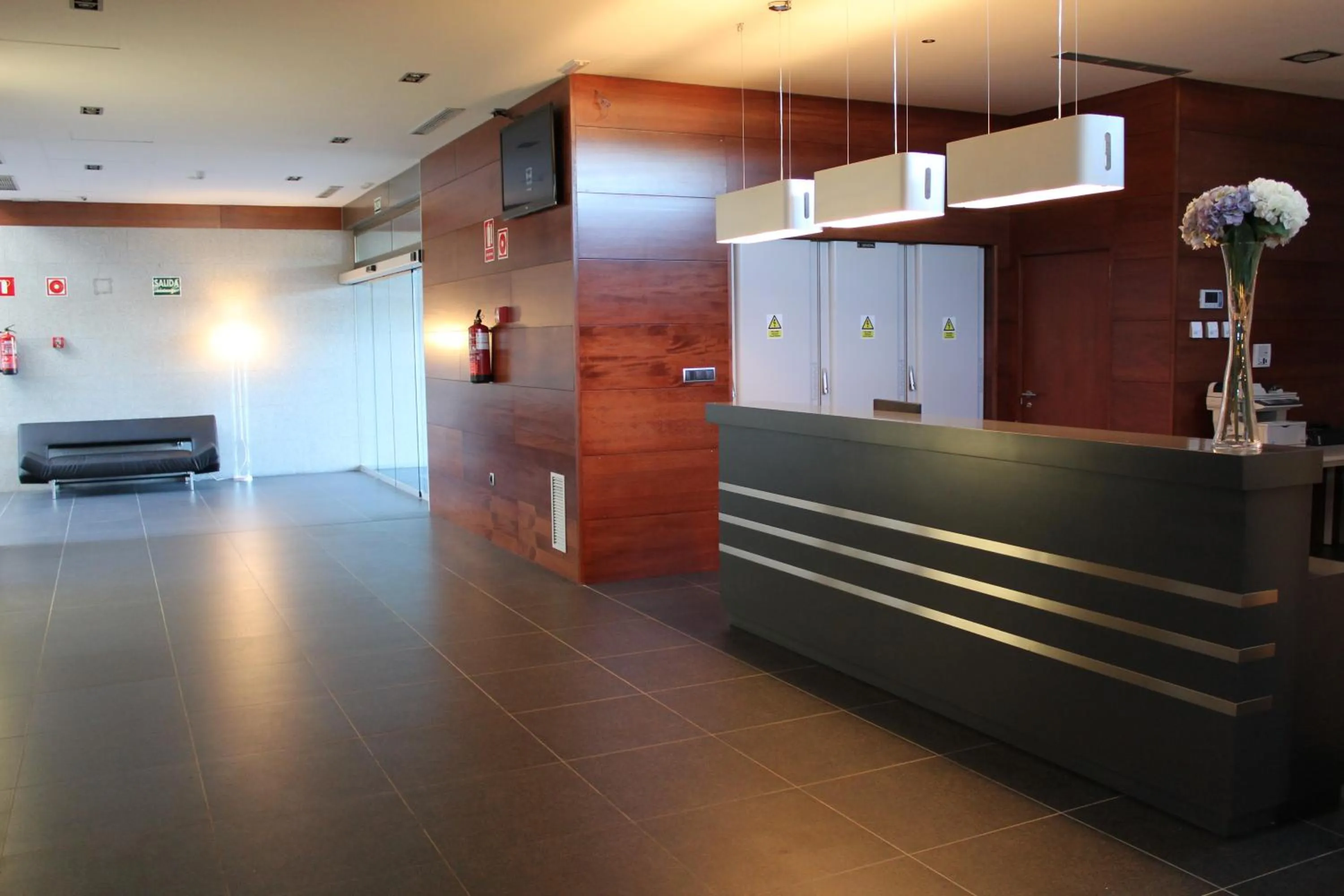 Lobby or reception in Escuderos Hotel Cruz