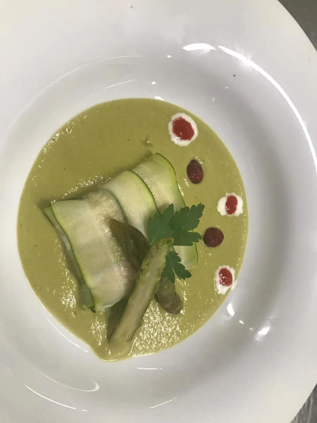 Restaurant/places to eat in Escuderos Hotel Cruz