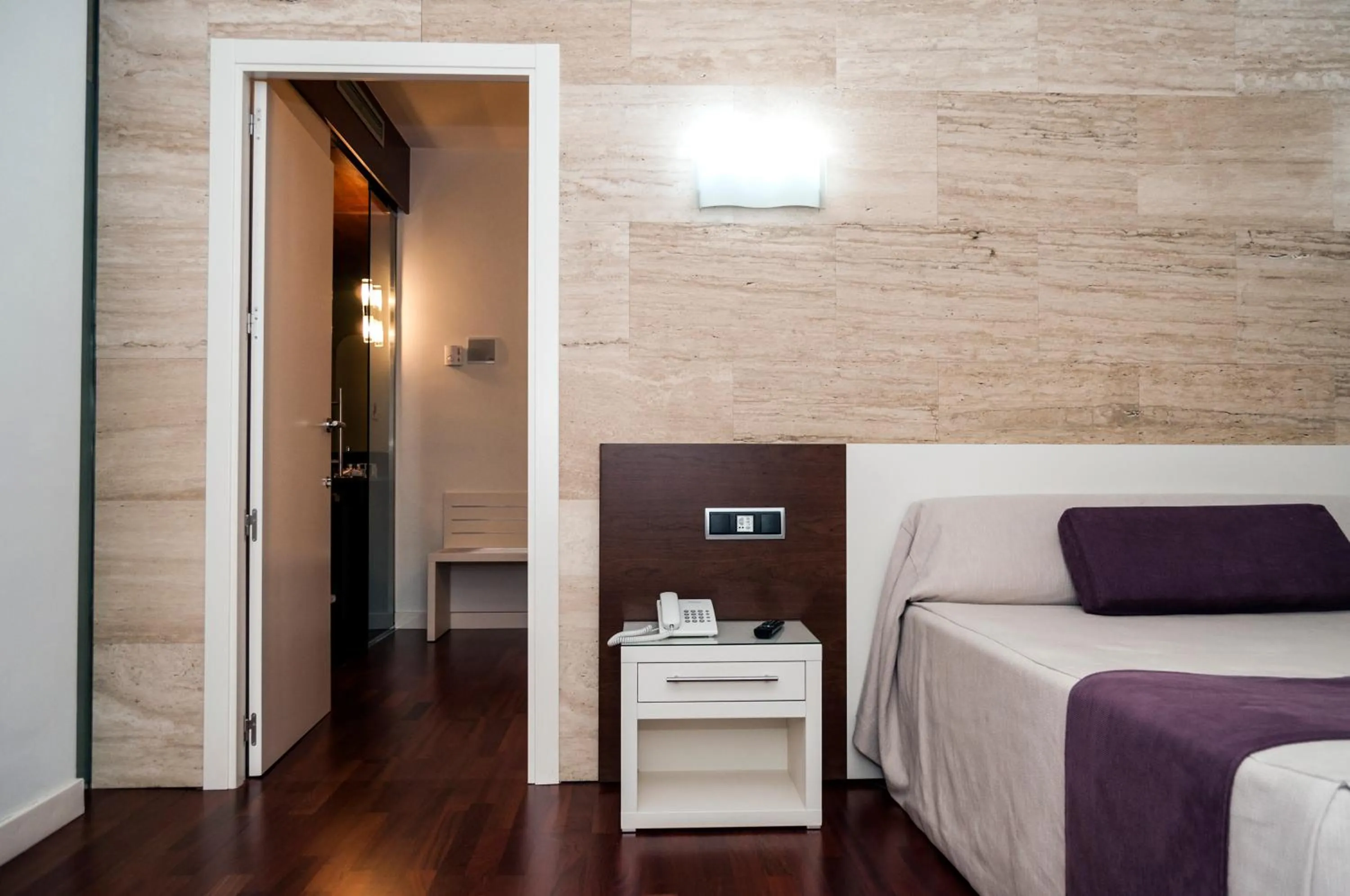 Bedroom, Bed in Escuderos Hotel Cruz