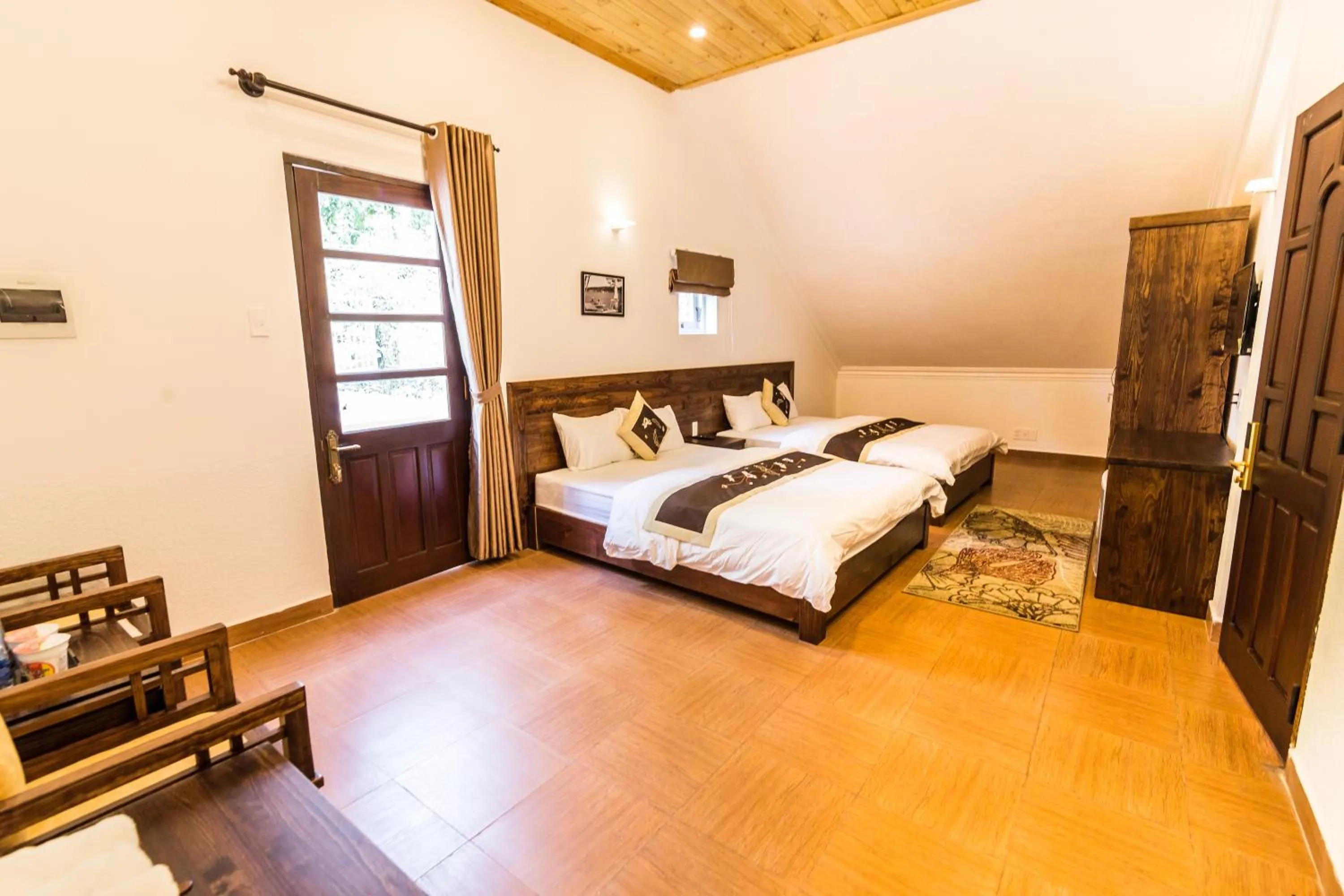 Photo of the whole room in Dragon Dalat Villa