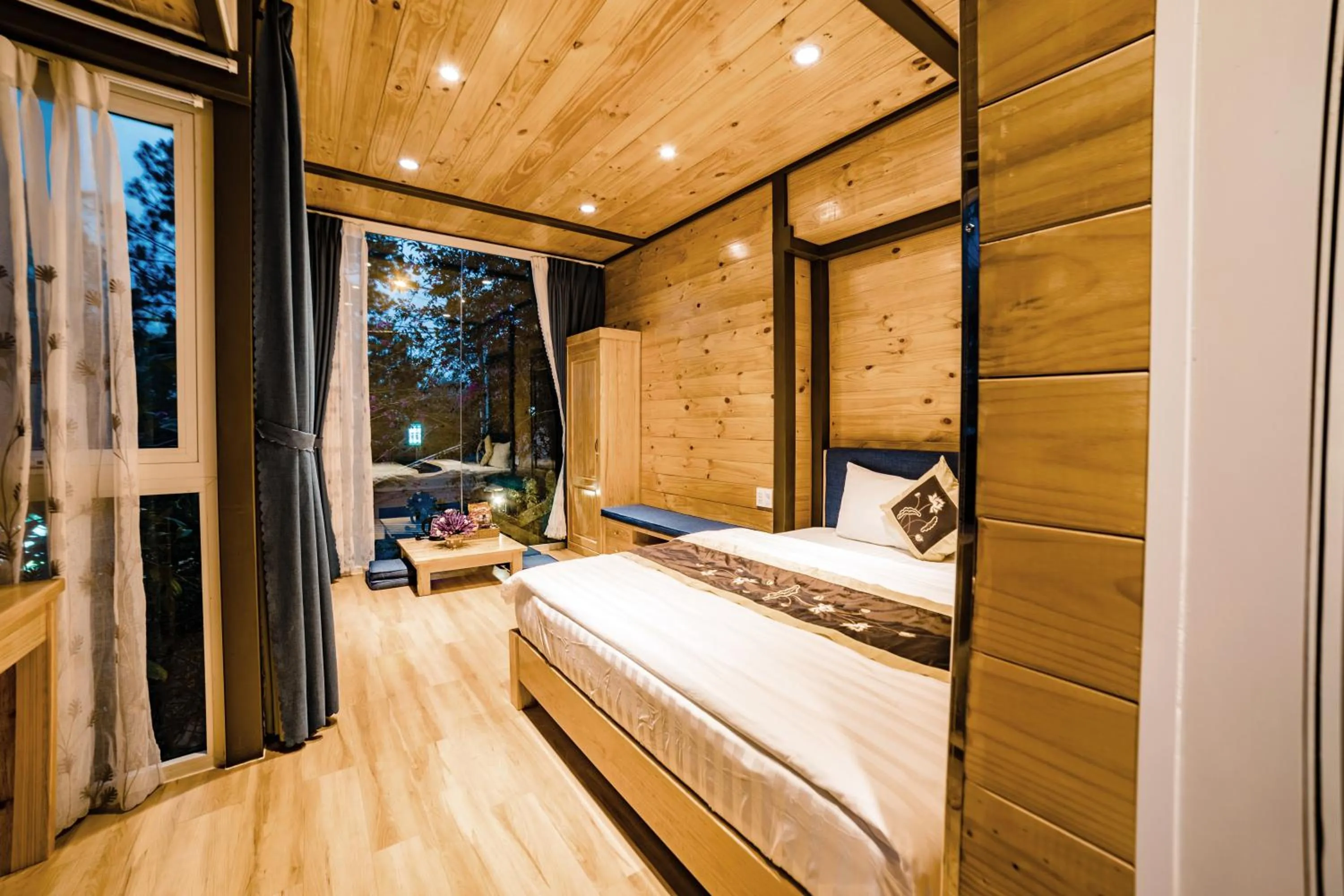 Photo of the whole room in Dragon Dalat Villa