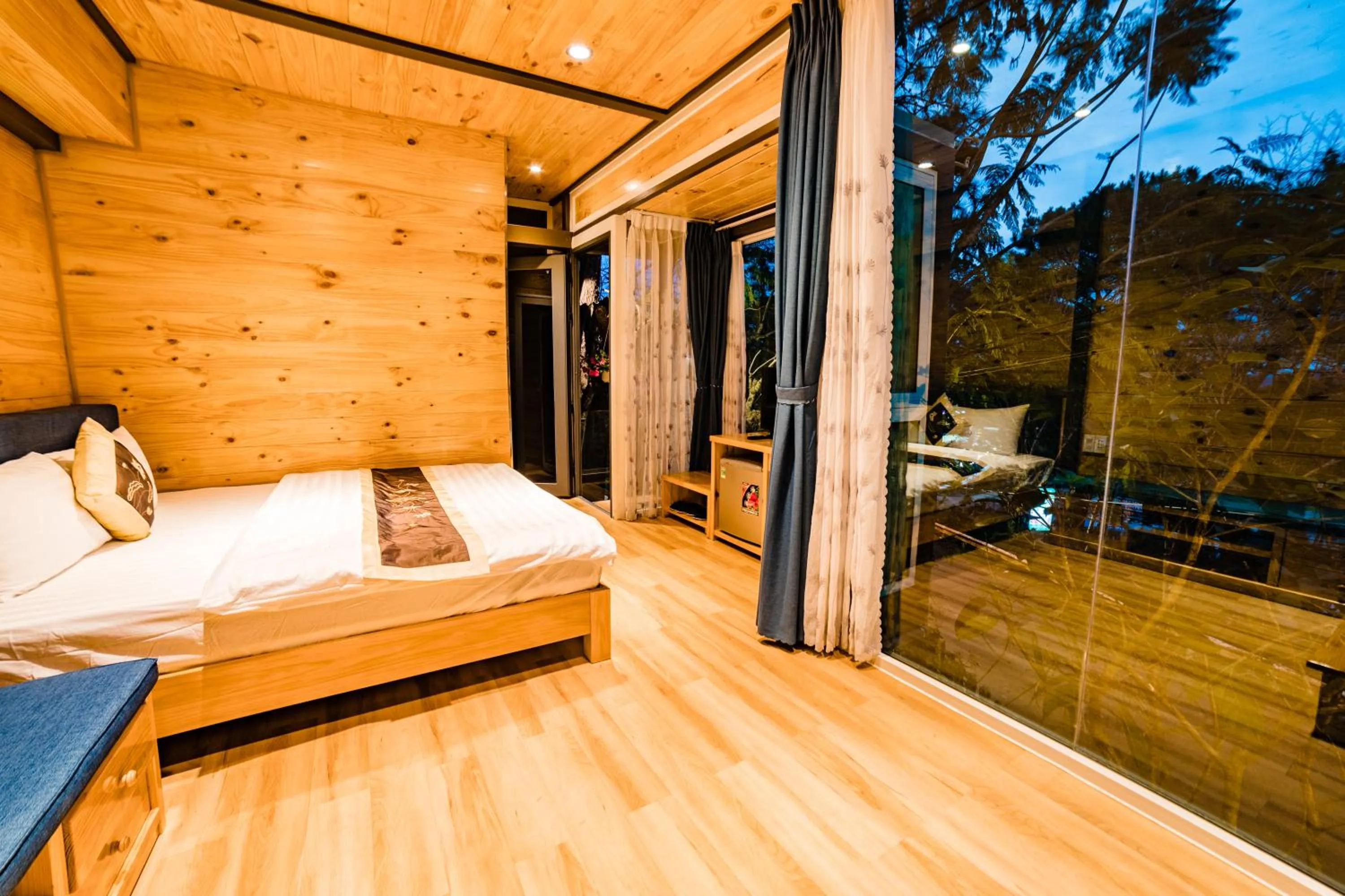 Bed in Dragon Dalat Villa