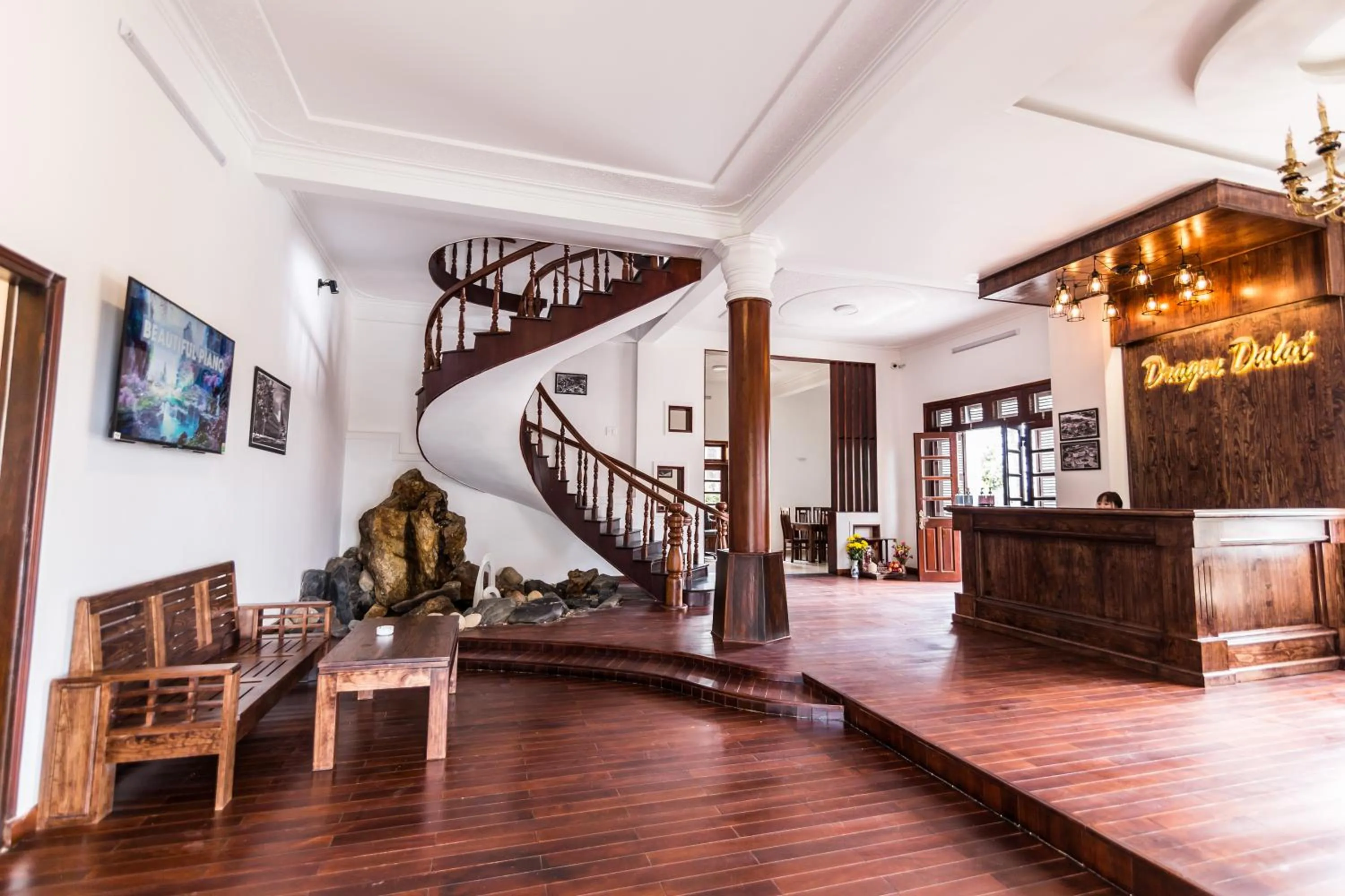 Lobby or reception in Dragon Dalat Villa