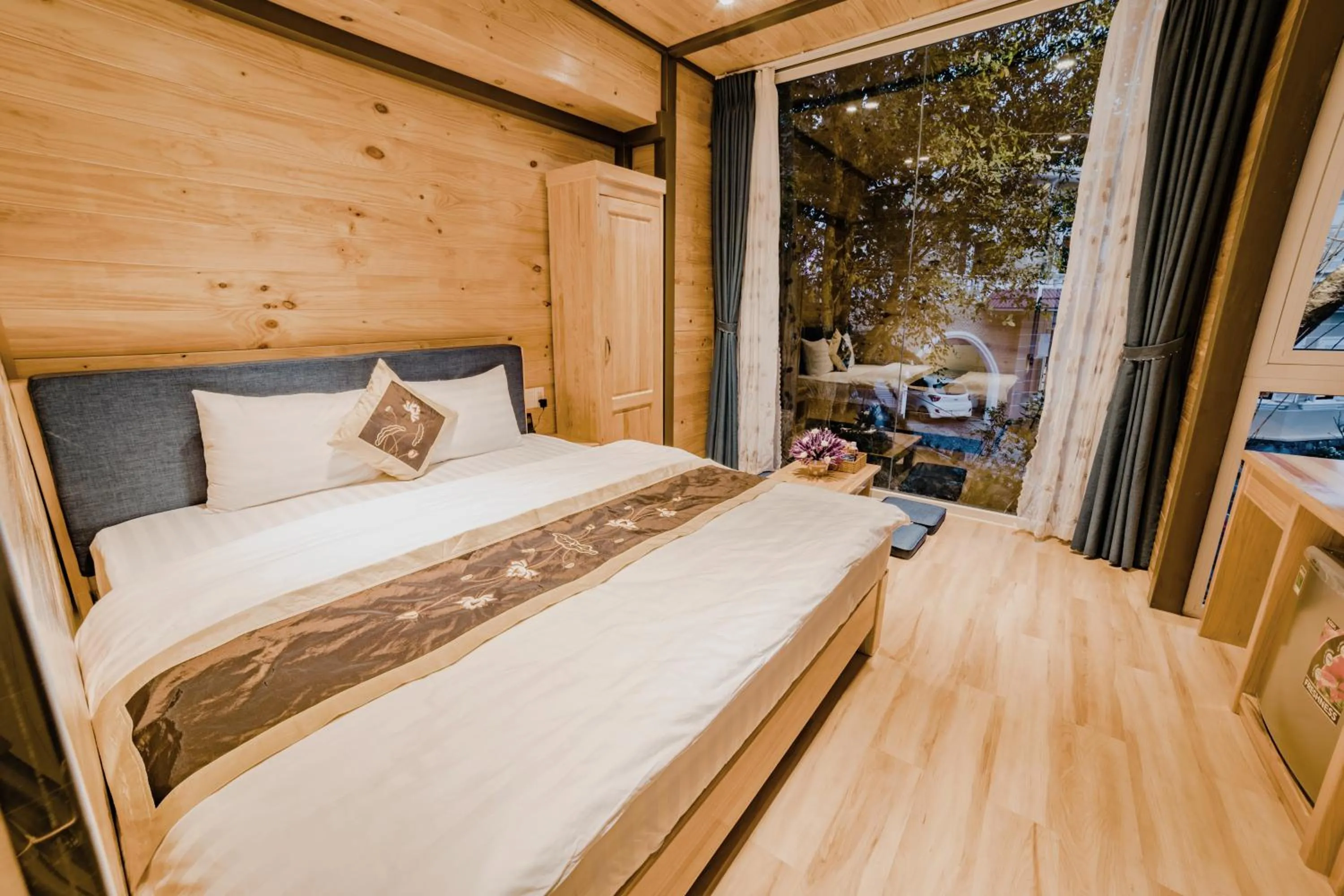 Bed in Dragon Dalat Villa