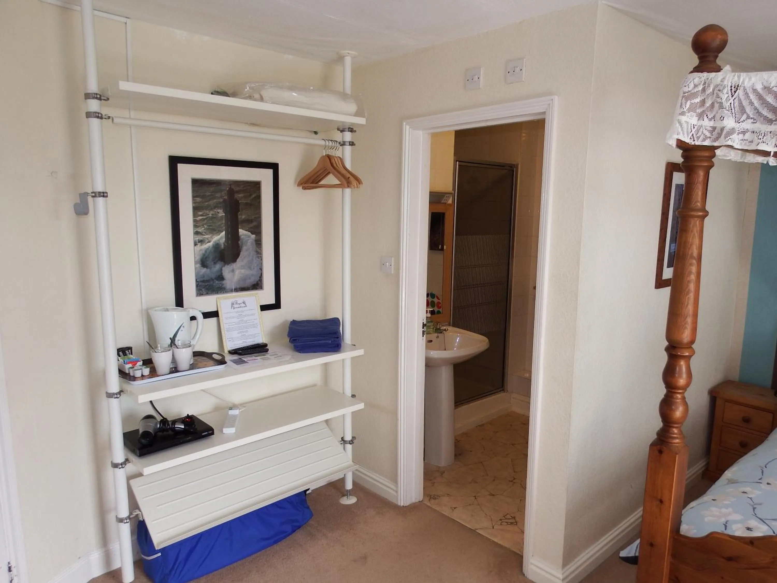 Coffee/tea facilities in Angel Guesthouse