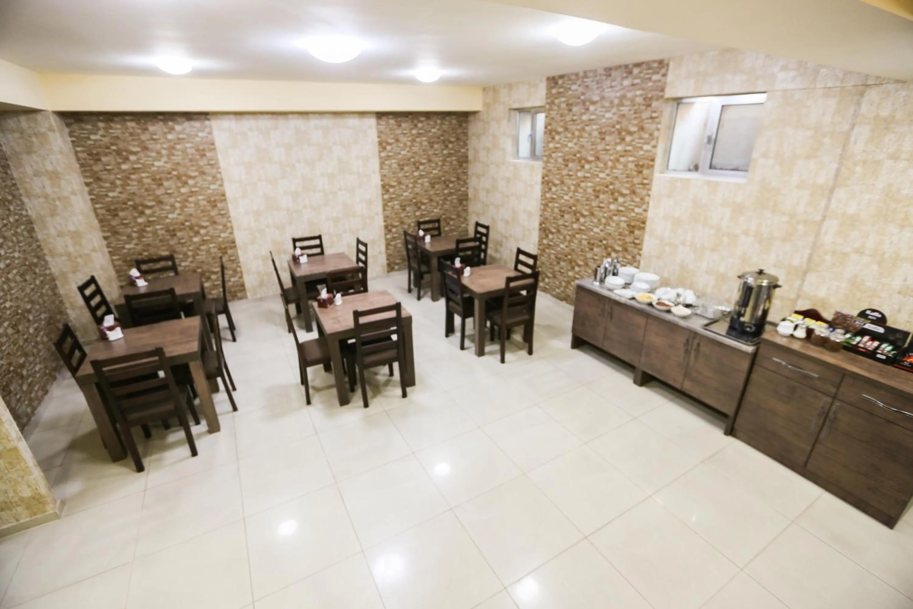 Dining area in Hobby Hotel