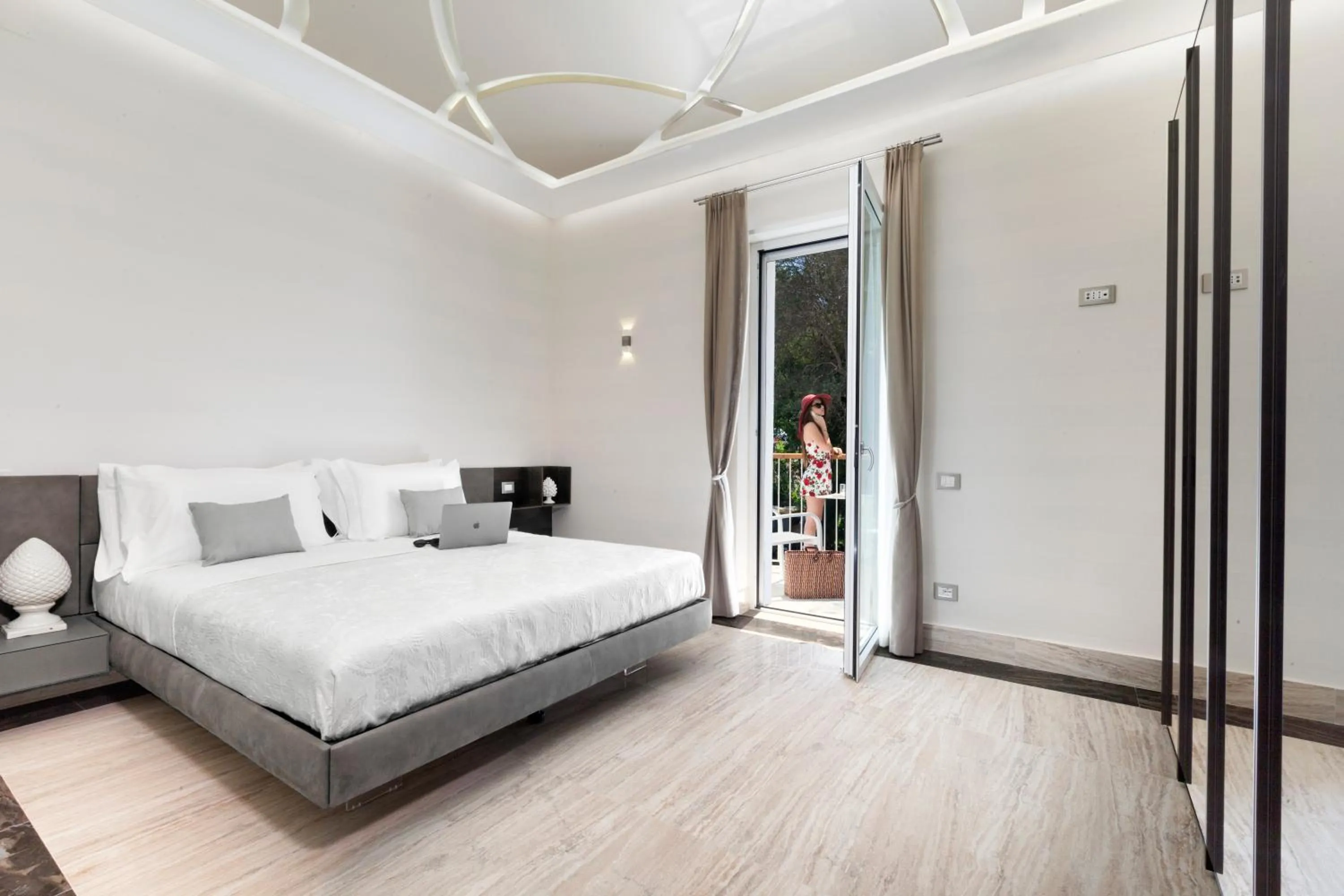 Bed in Sorrento Dream