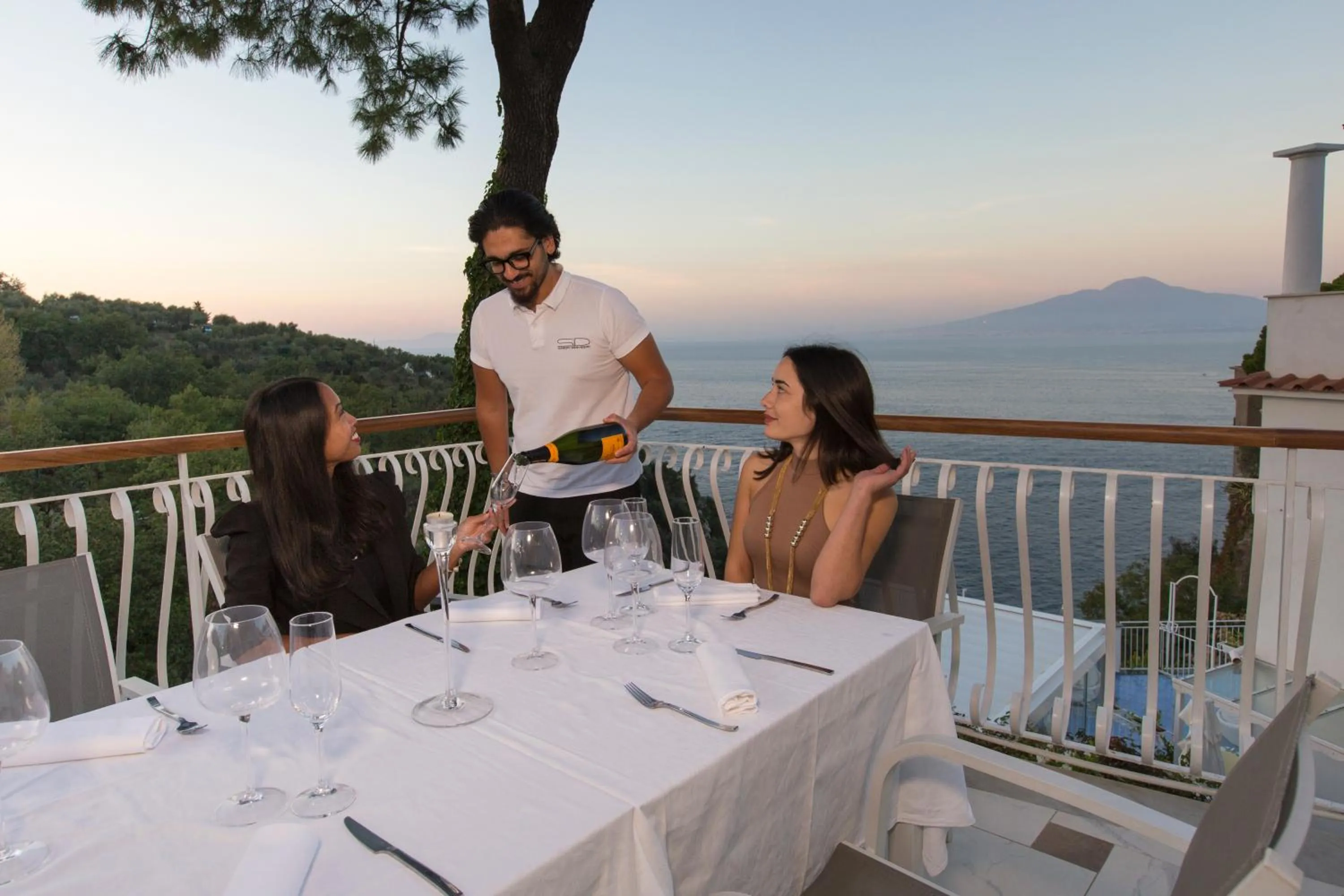 Staff in Sorrento Dream