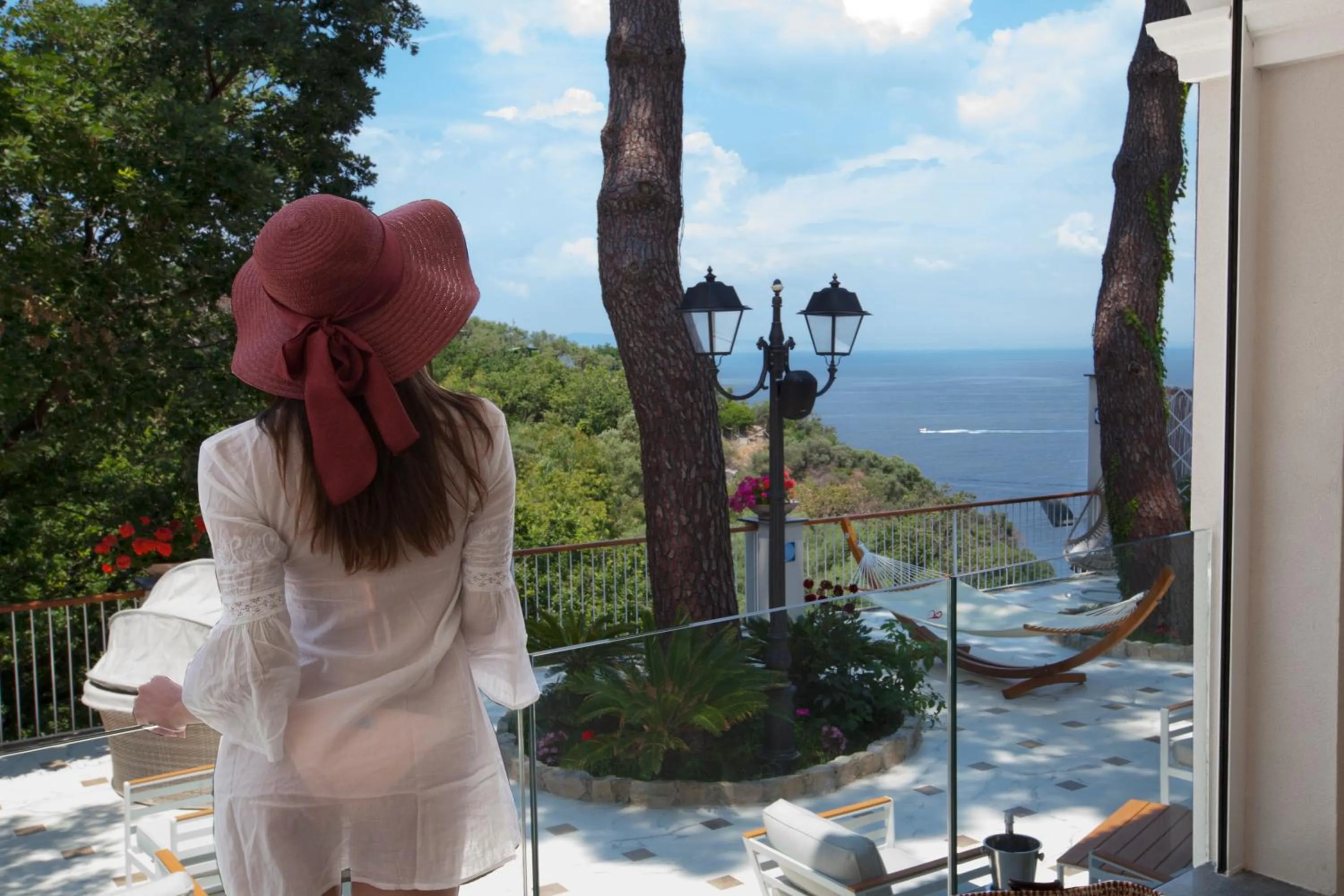 Hot Tub in Sorrento Dream