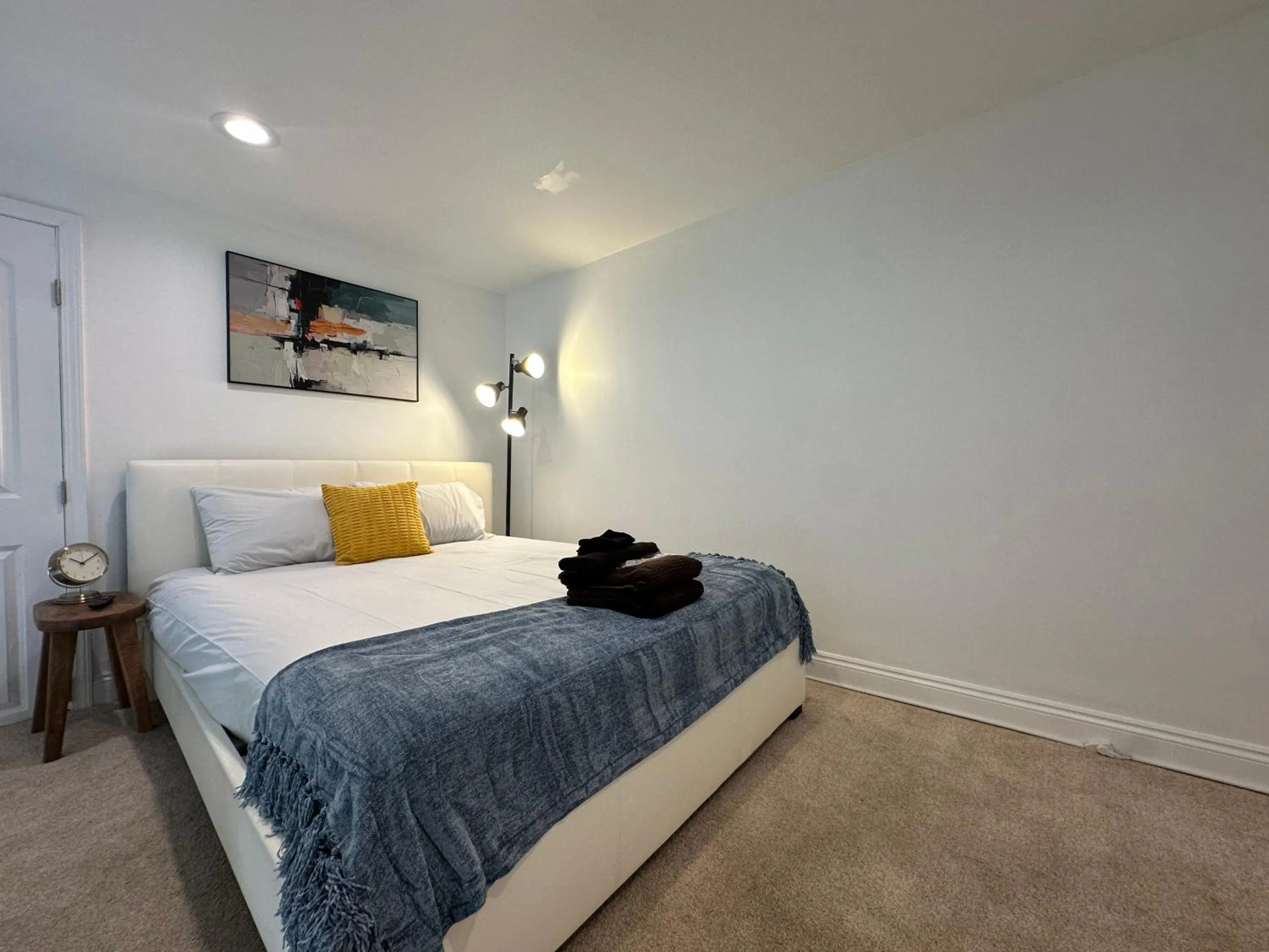 Bed in 30-A Inn & Suites