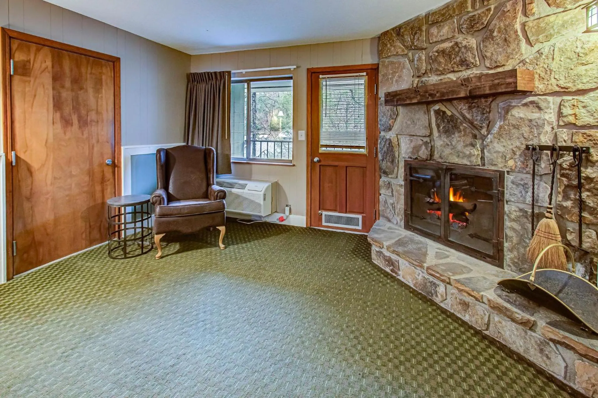 Balcony/Terrace in Brookside Lodge