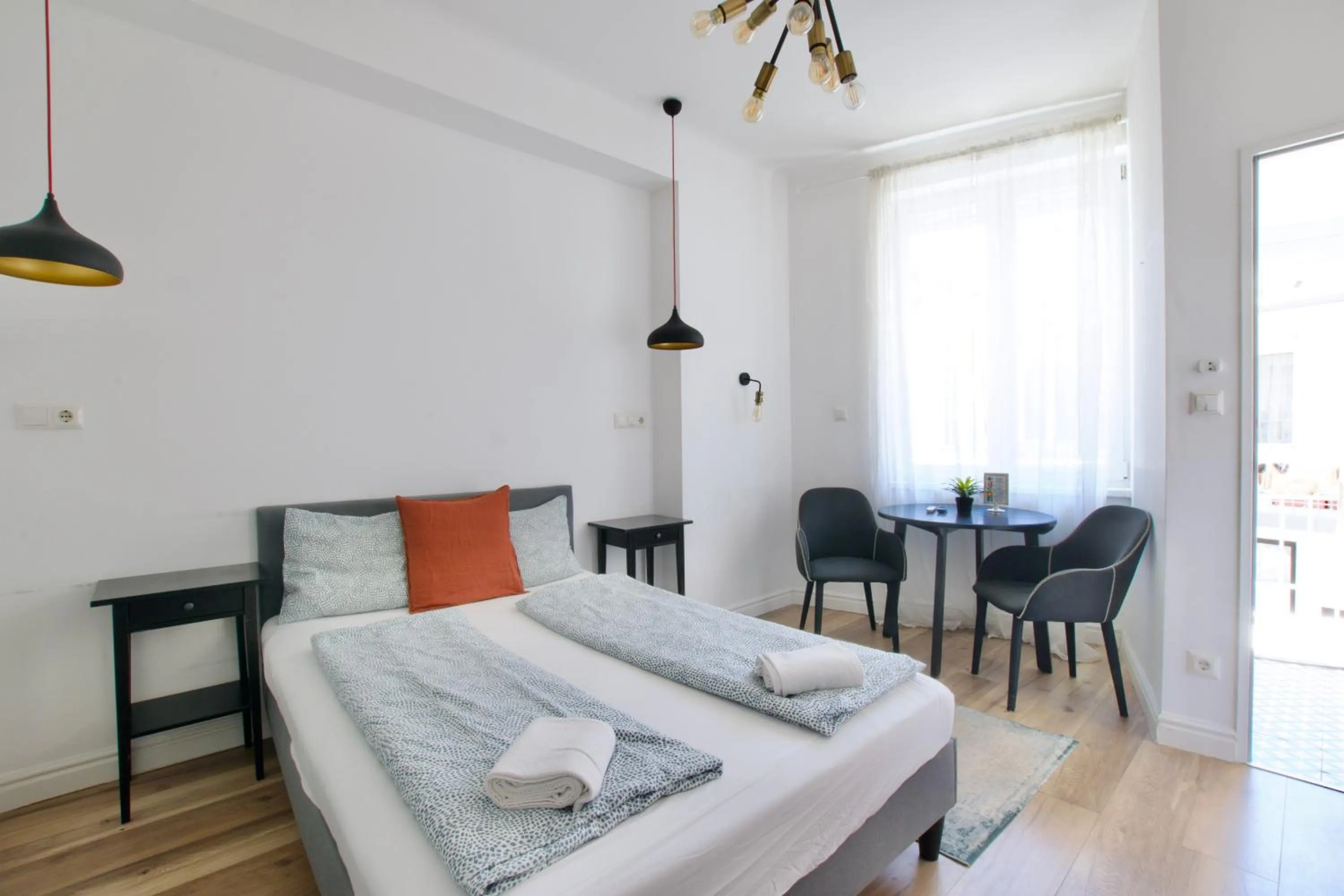 Bed in Standard Apartment by Hi5 - Régiposta